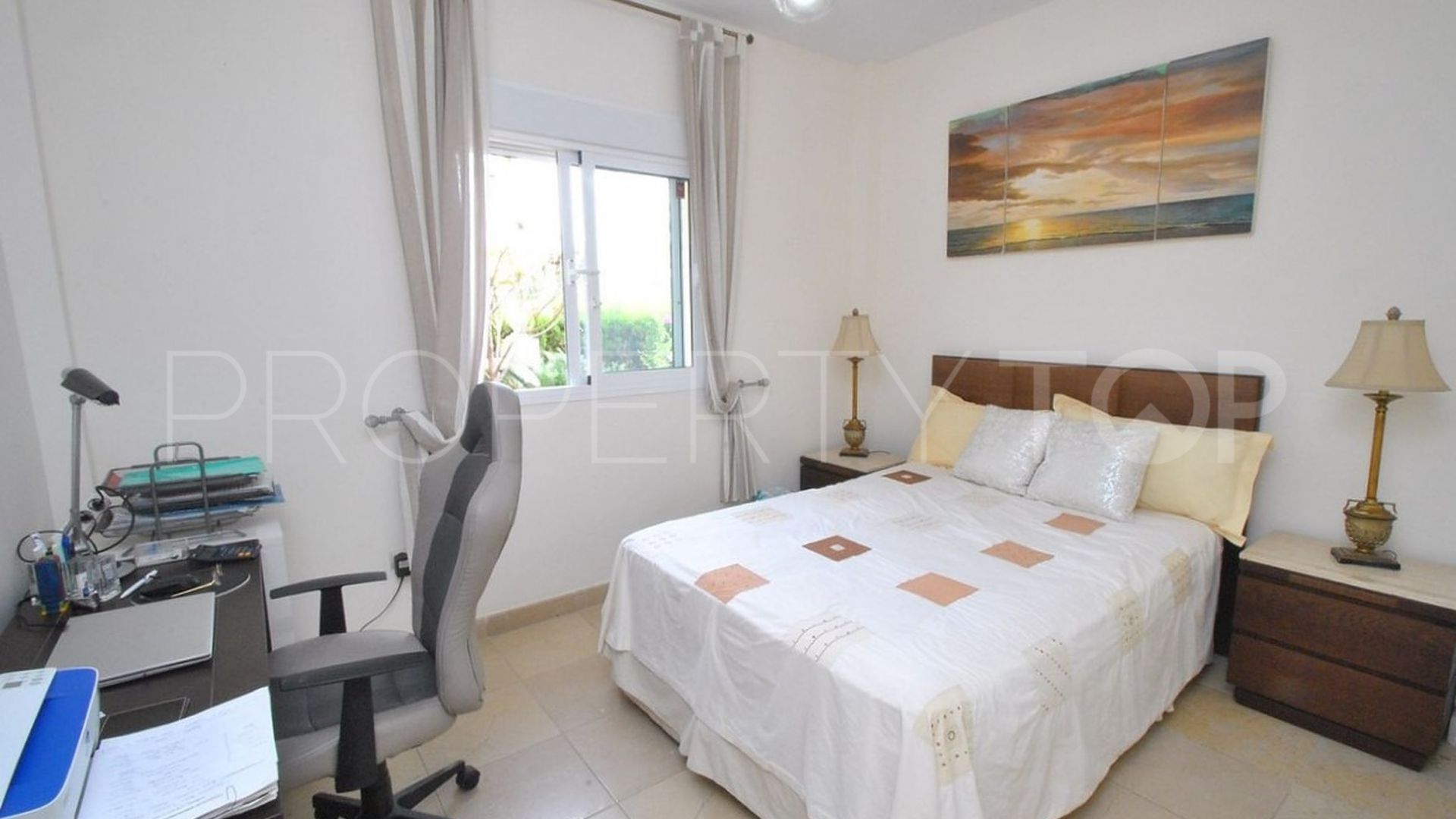 Villa a la venta con 4 dormitorios en Riviera del Sol