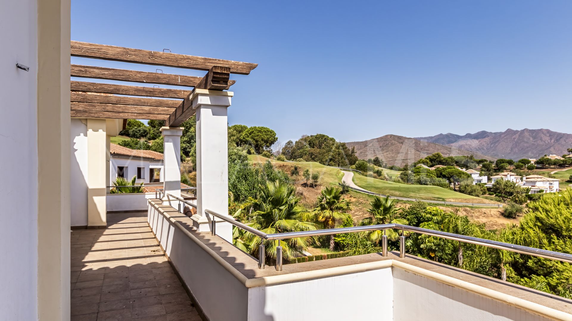 Villa for sale in La Cala Golf Resort