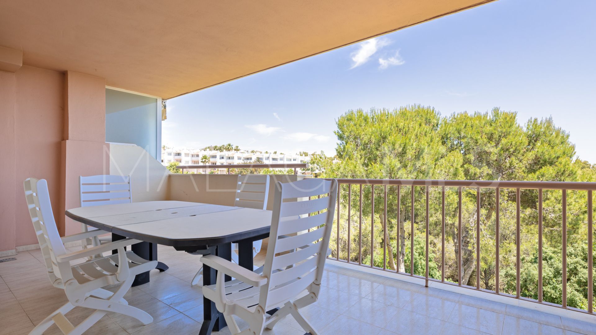 Calahonda 1 bedroom apartment for sale