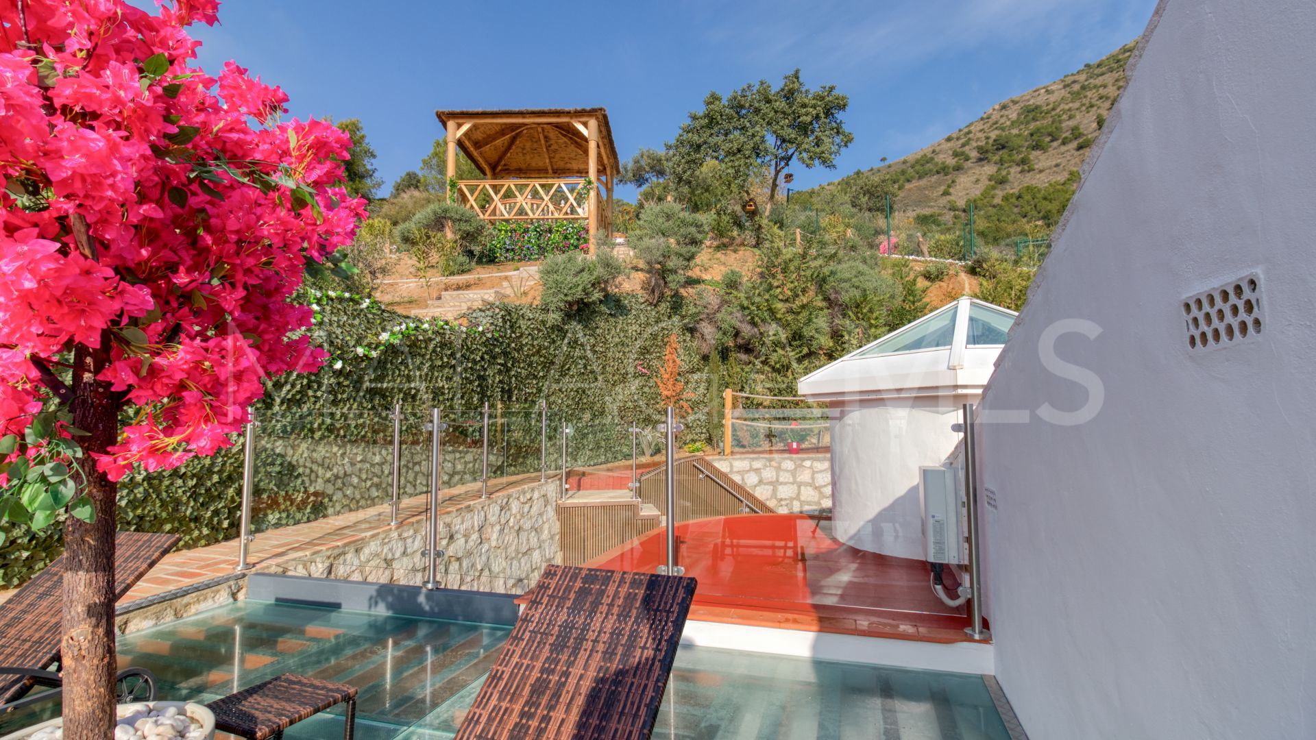 Villa for sale in Mijas