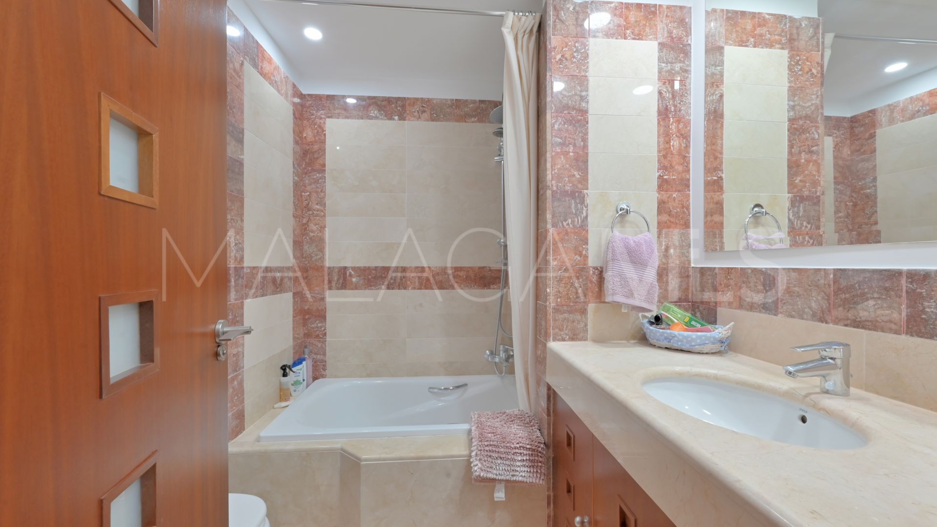 Maison de ville for sale in La Cala Golf Resort