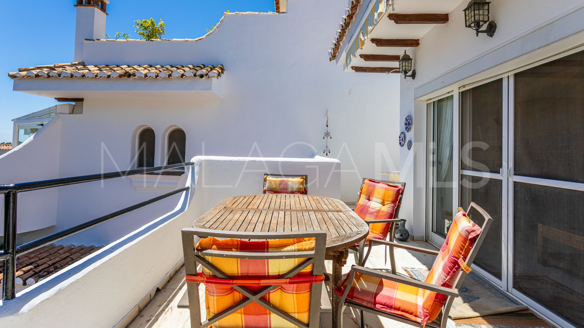 4 bedrooms Calahonda town house for sale