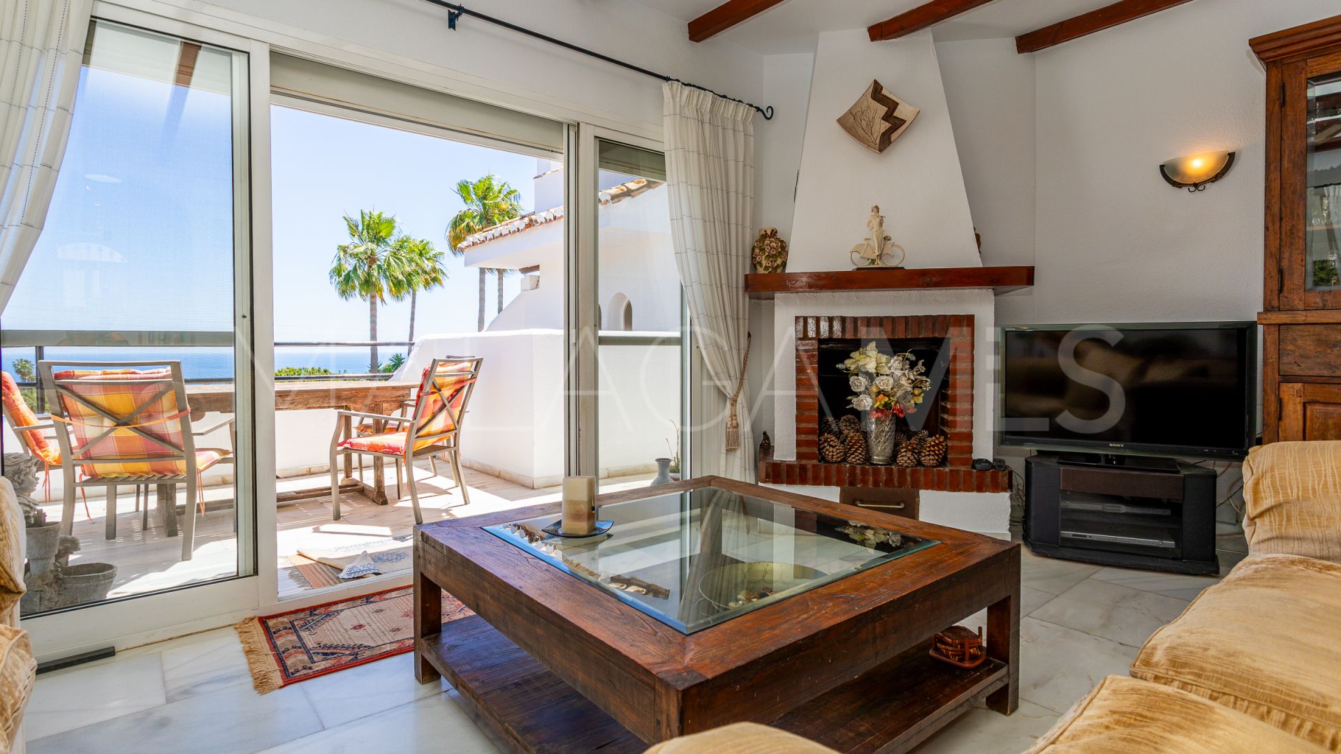 4 bedrooms Calahonda town house for sale