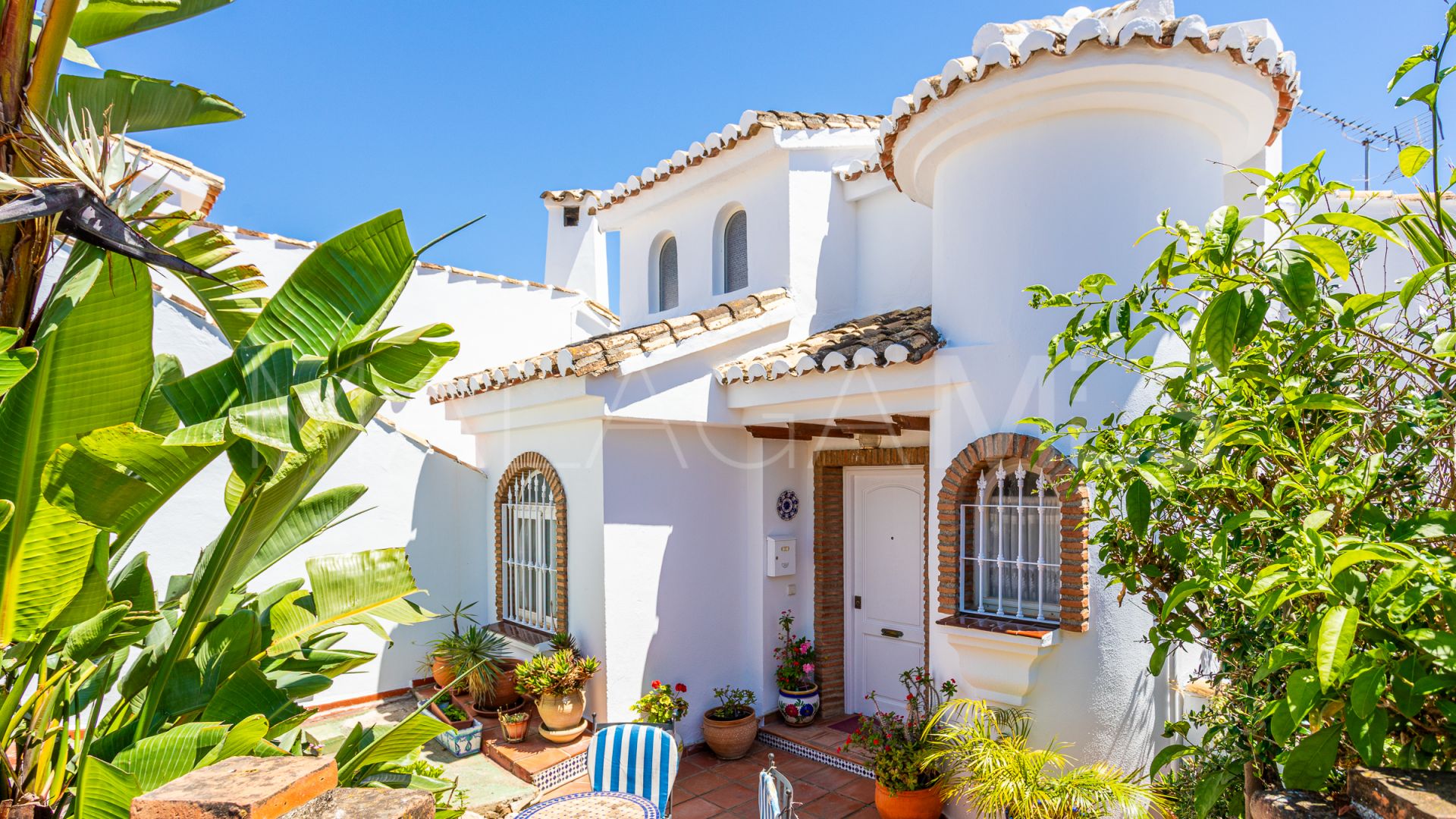 4 bedrooms Calahonda town house for sale