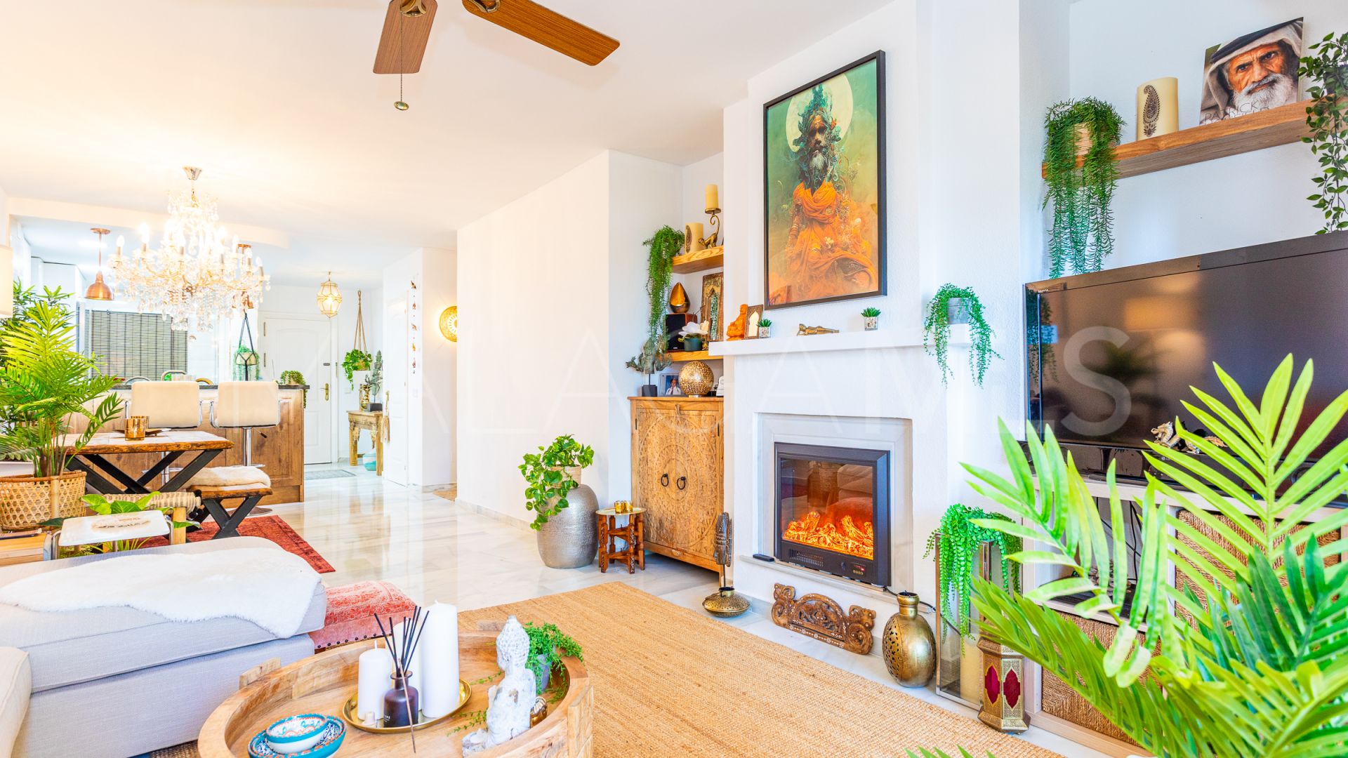 Calahonda 2 bedrooms apartment for sale