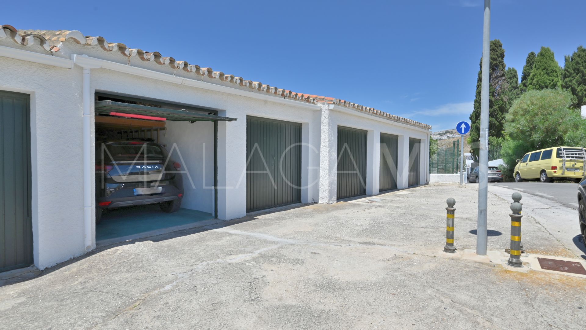 Villa for sale in Calypso