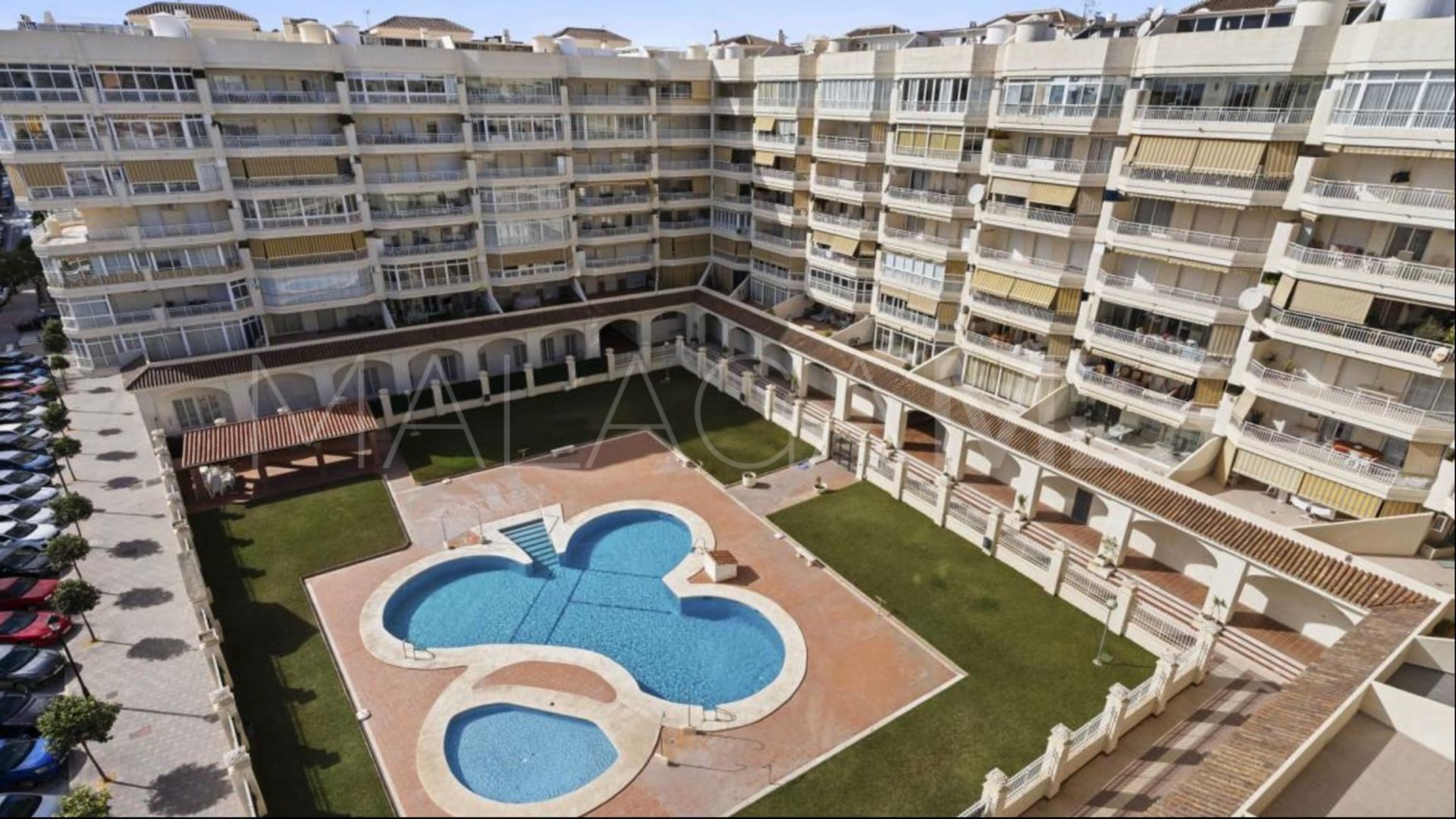 Duplex penthouse for sale in Los Boliches