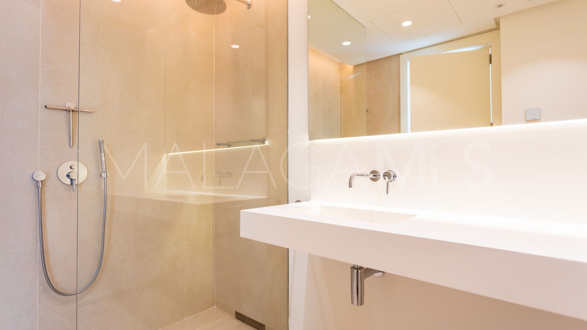 Appartement rez de chaussée for sale in Marbella City