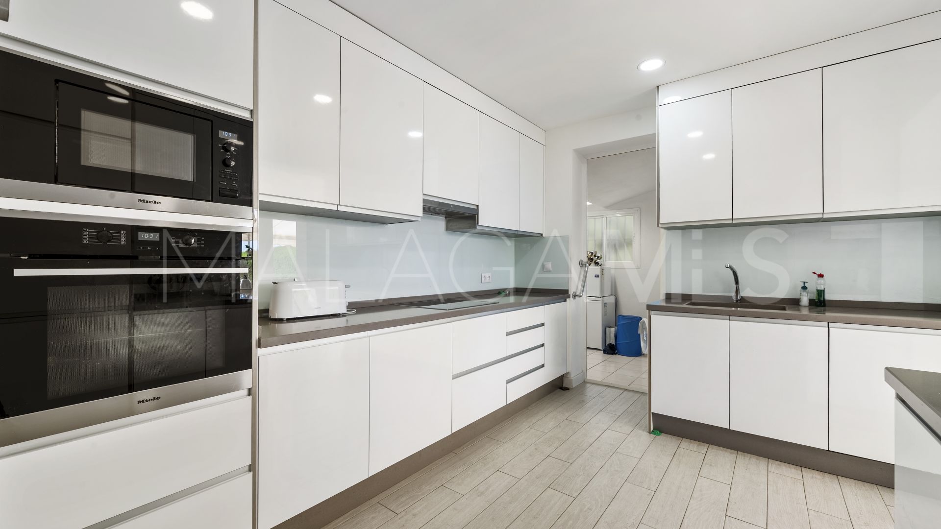 Calahonda, villa with 4 bedrooms for sale