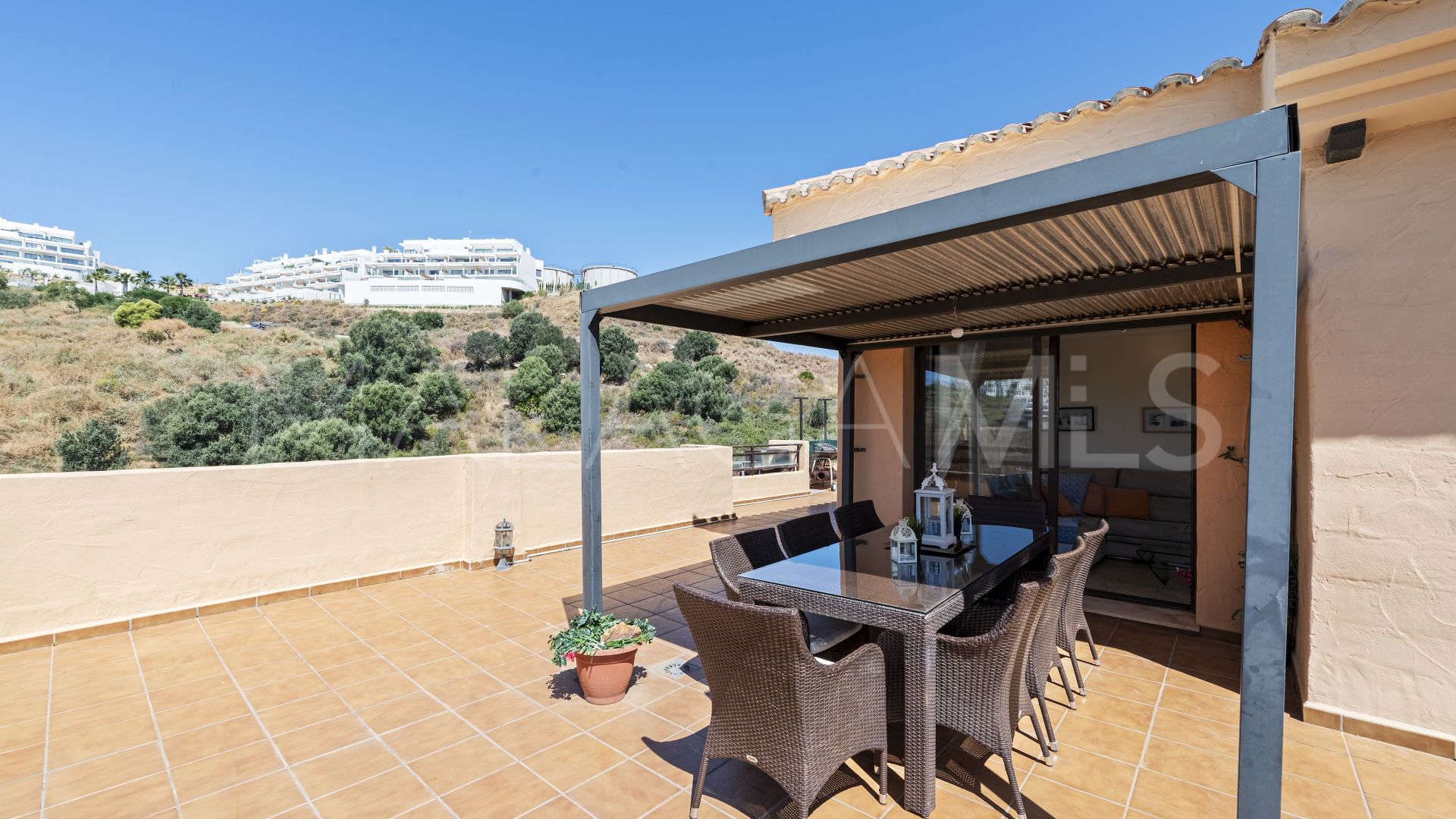 Takvåning for sale in Calanova Golf