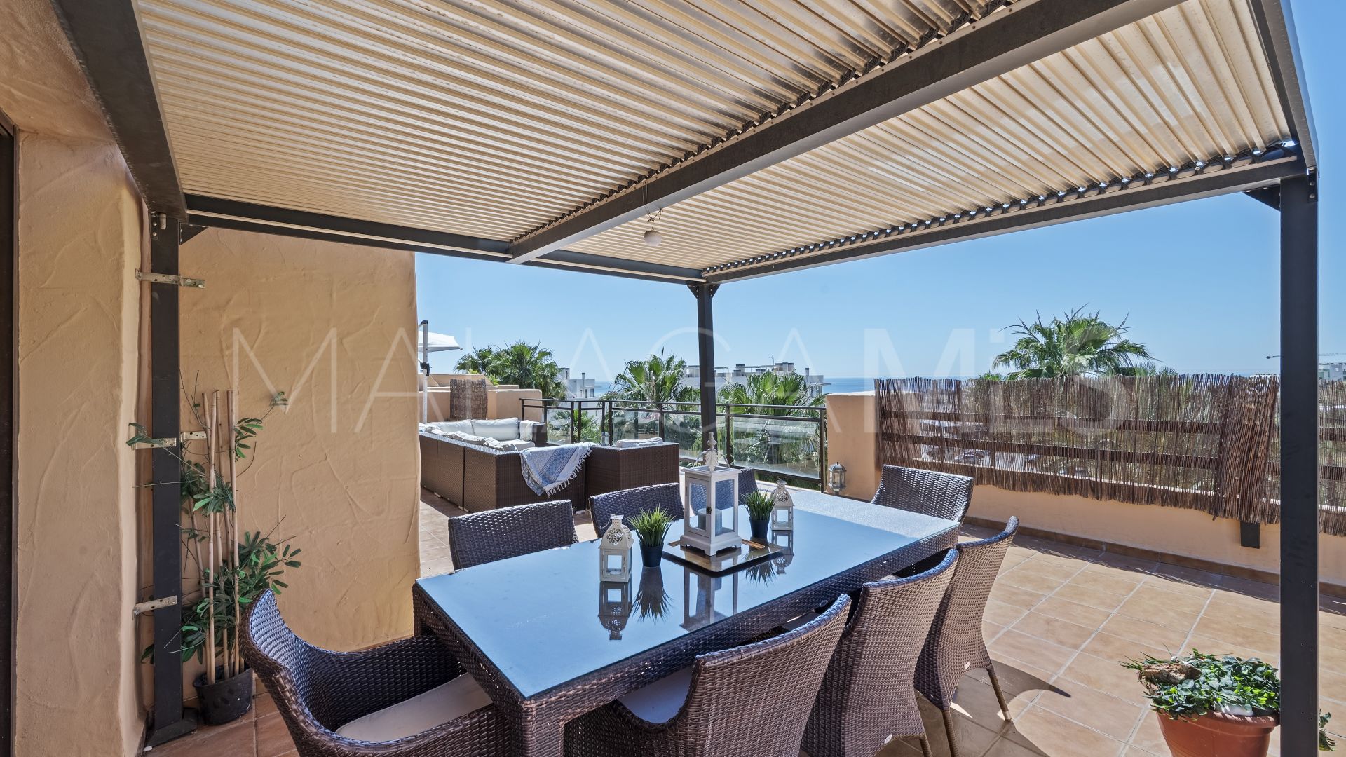 Takvåning for sale in Calanova Golf