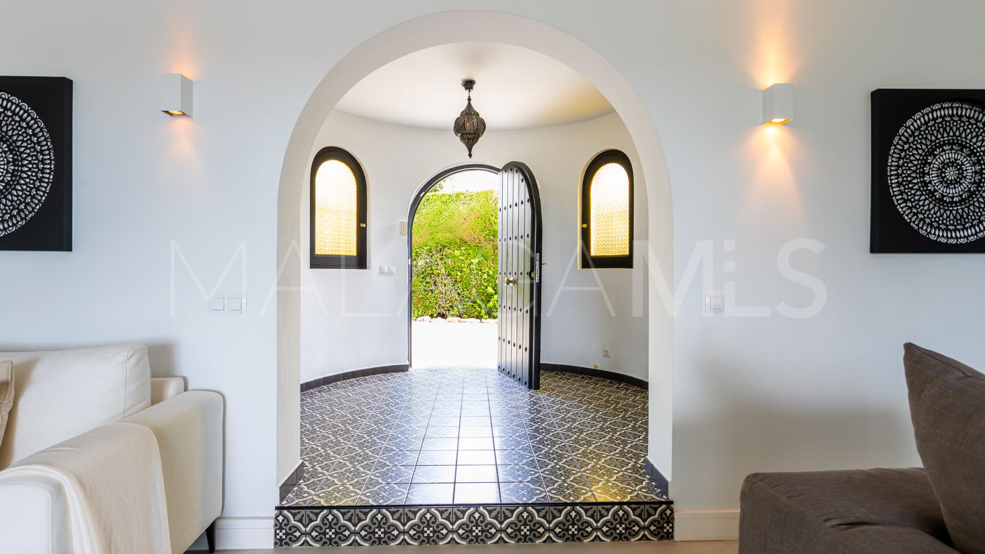 For sale villa in Hacienda las Chapas