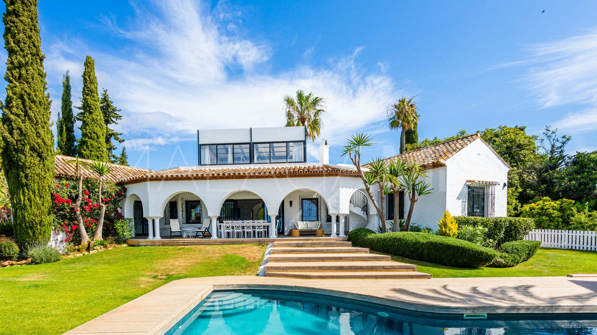For sale villa in Hacienda las Chapas