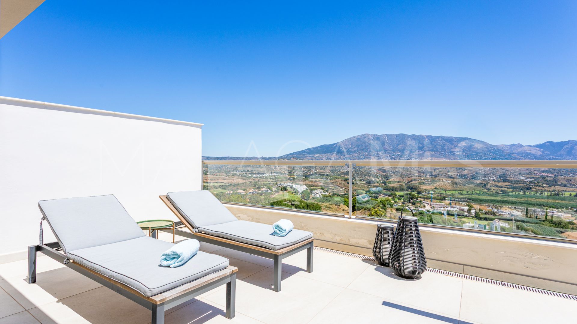 Duplex penthouse for sale in La Cala Golf Resort