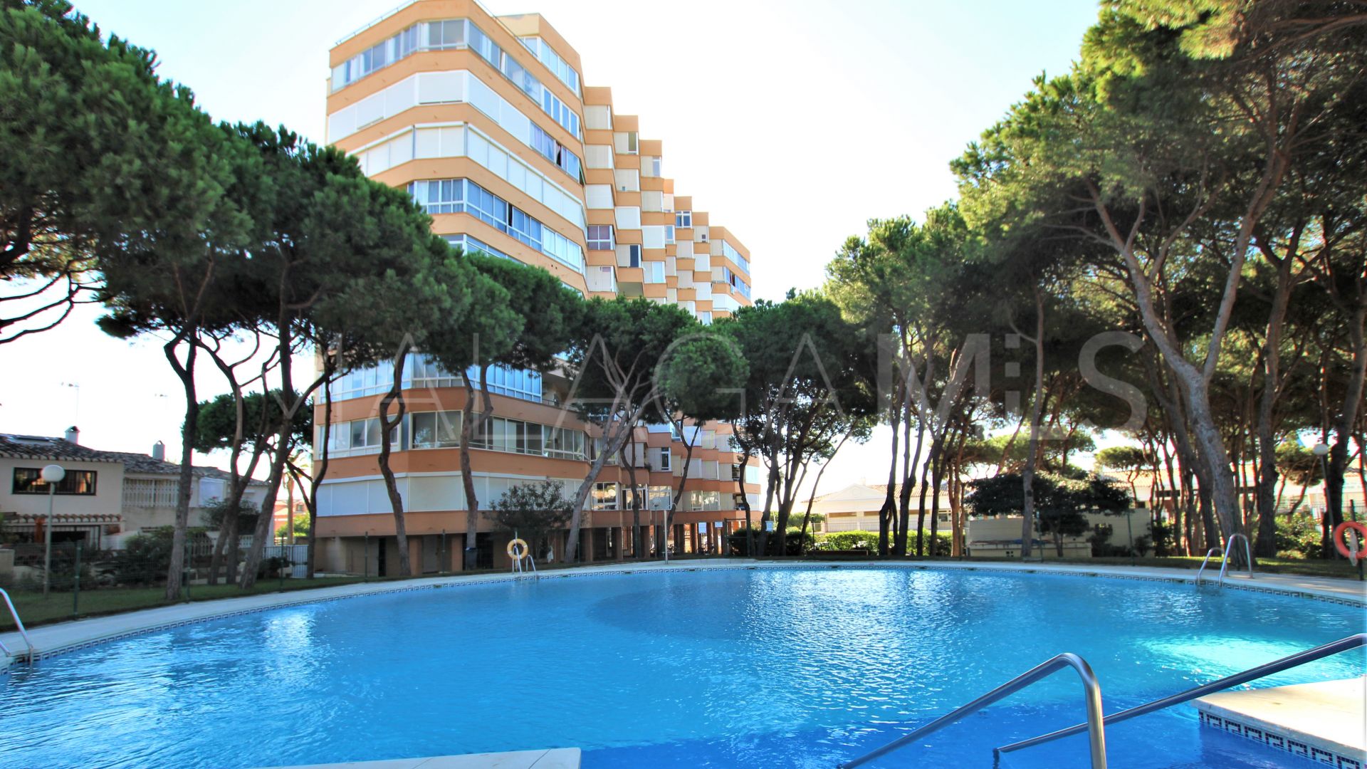 Studio for sale in Calypso