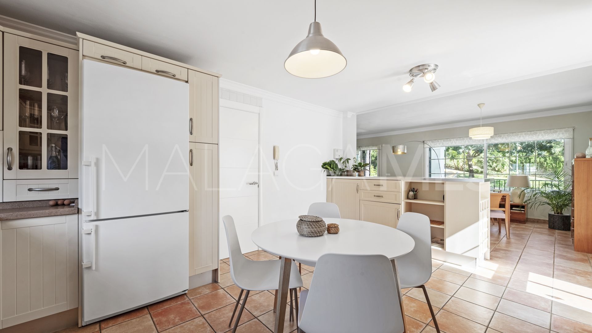 Villa for sale in Montealto