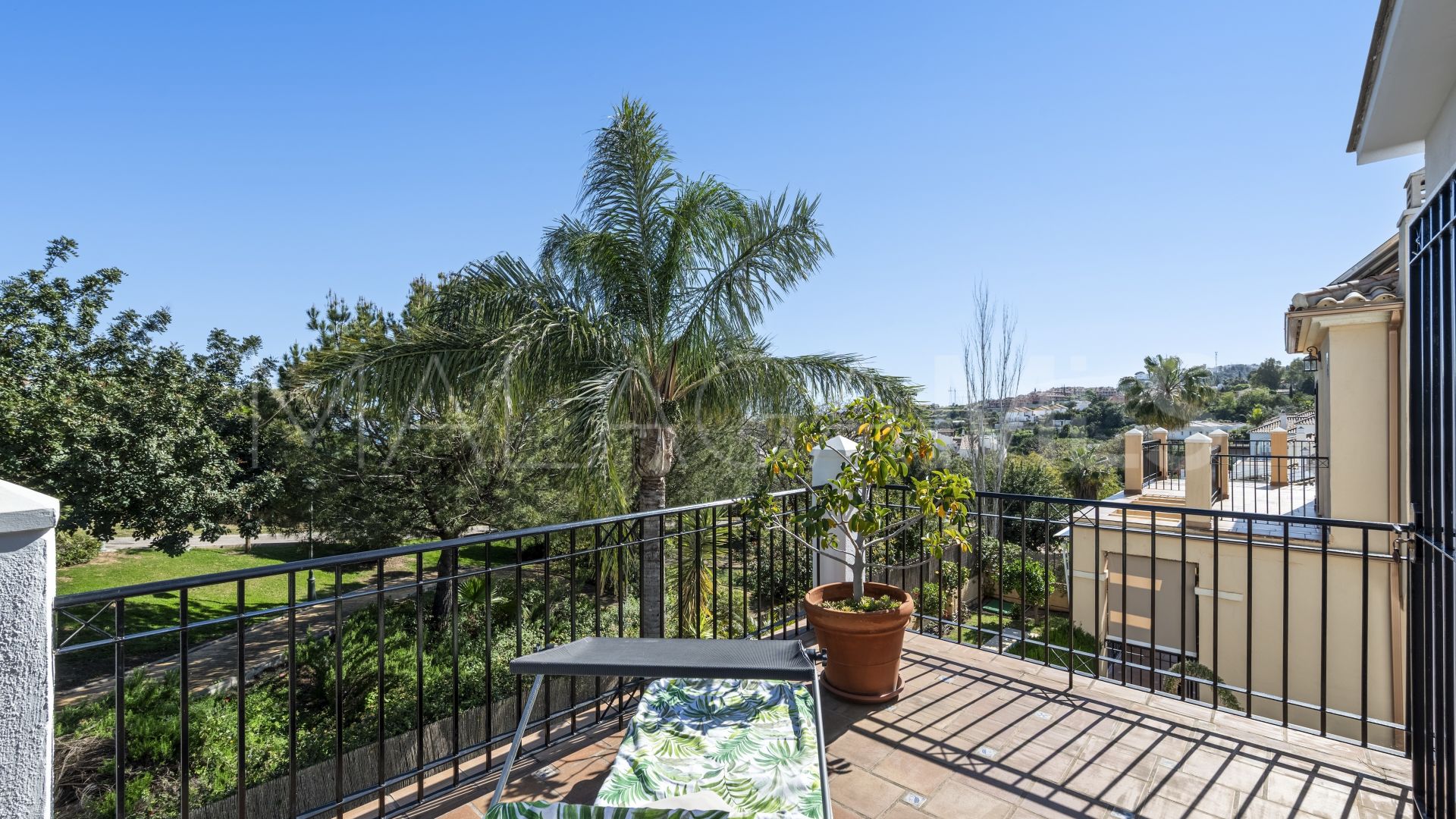 Villa for sale in Montealto