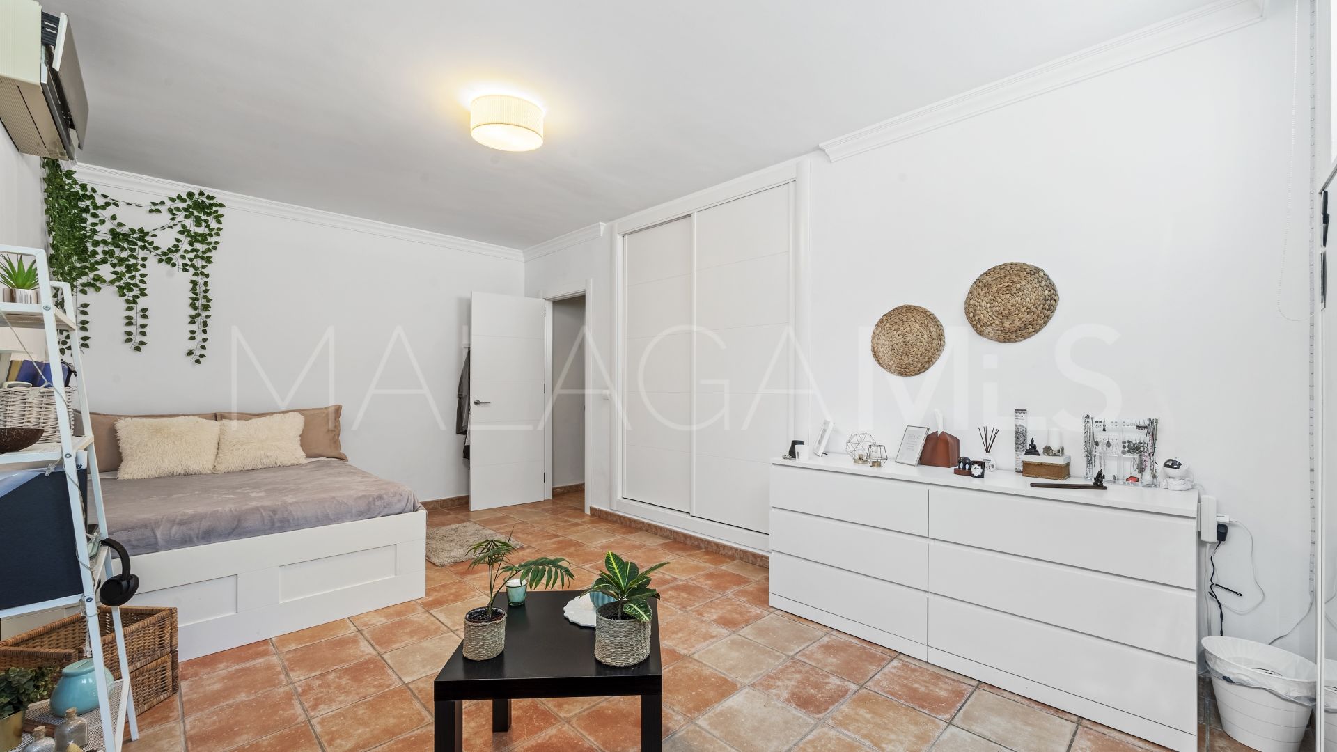 Villa for sale in Montealto