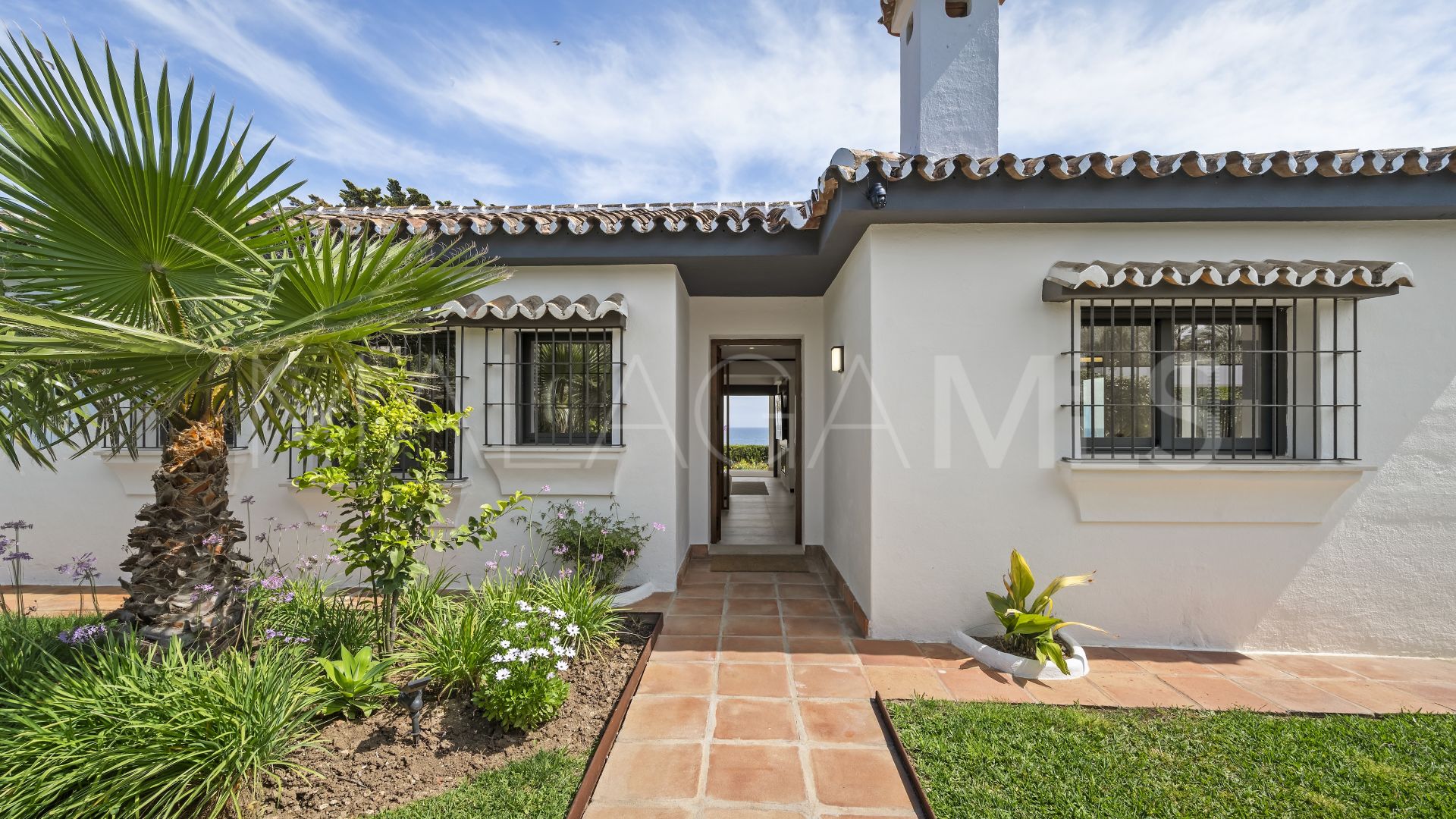 Villa for sale in El Chaparral