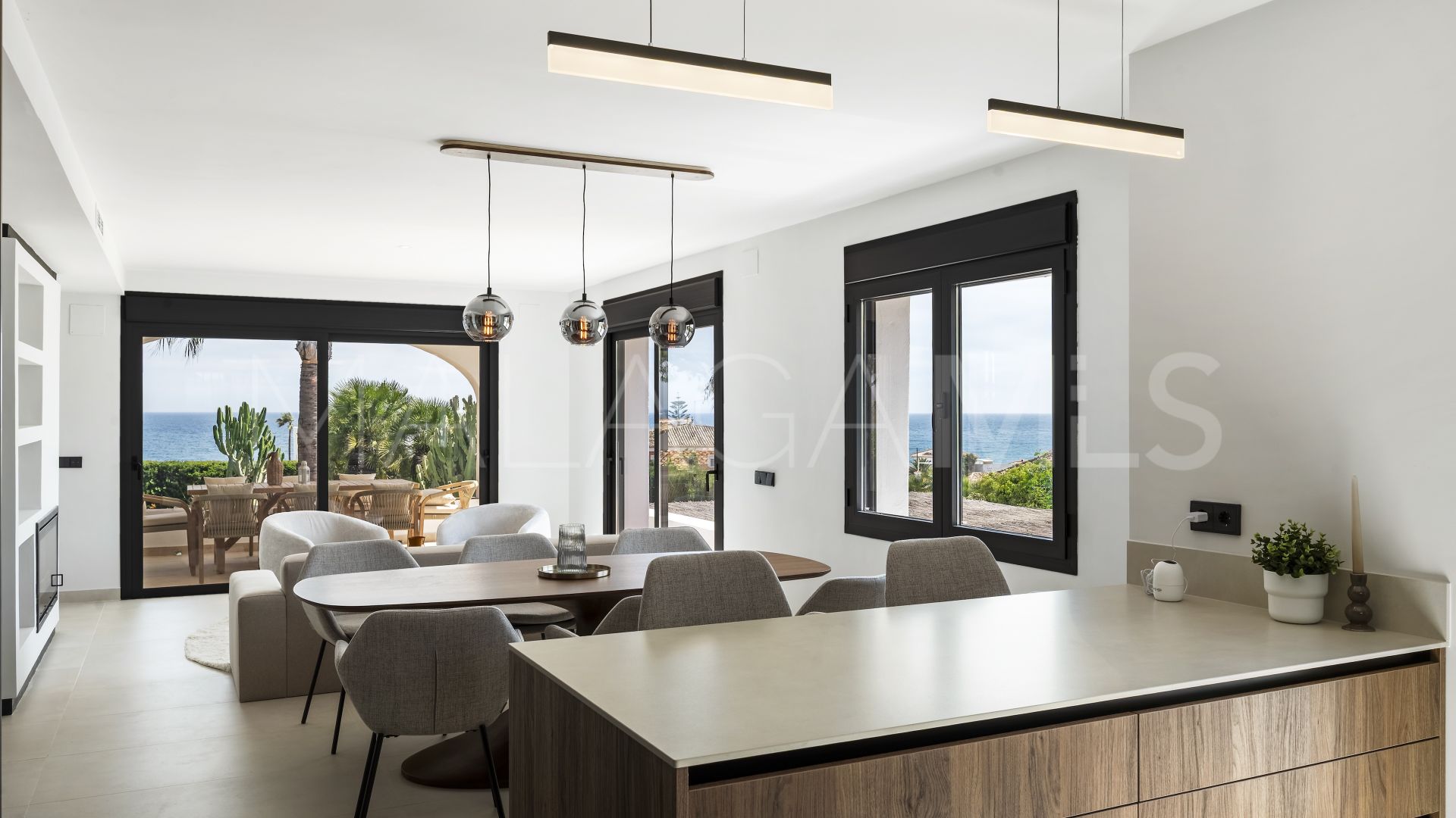 Villa for sale in El Chaparral