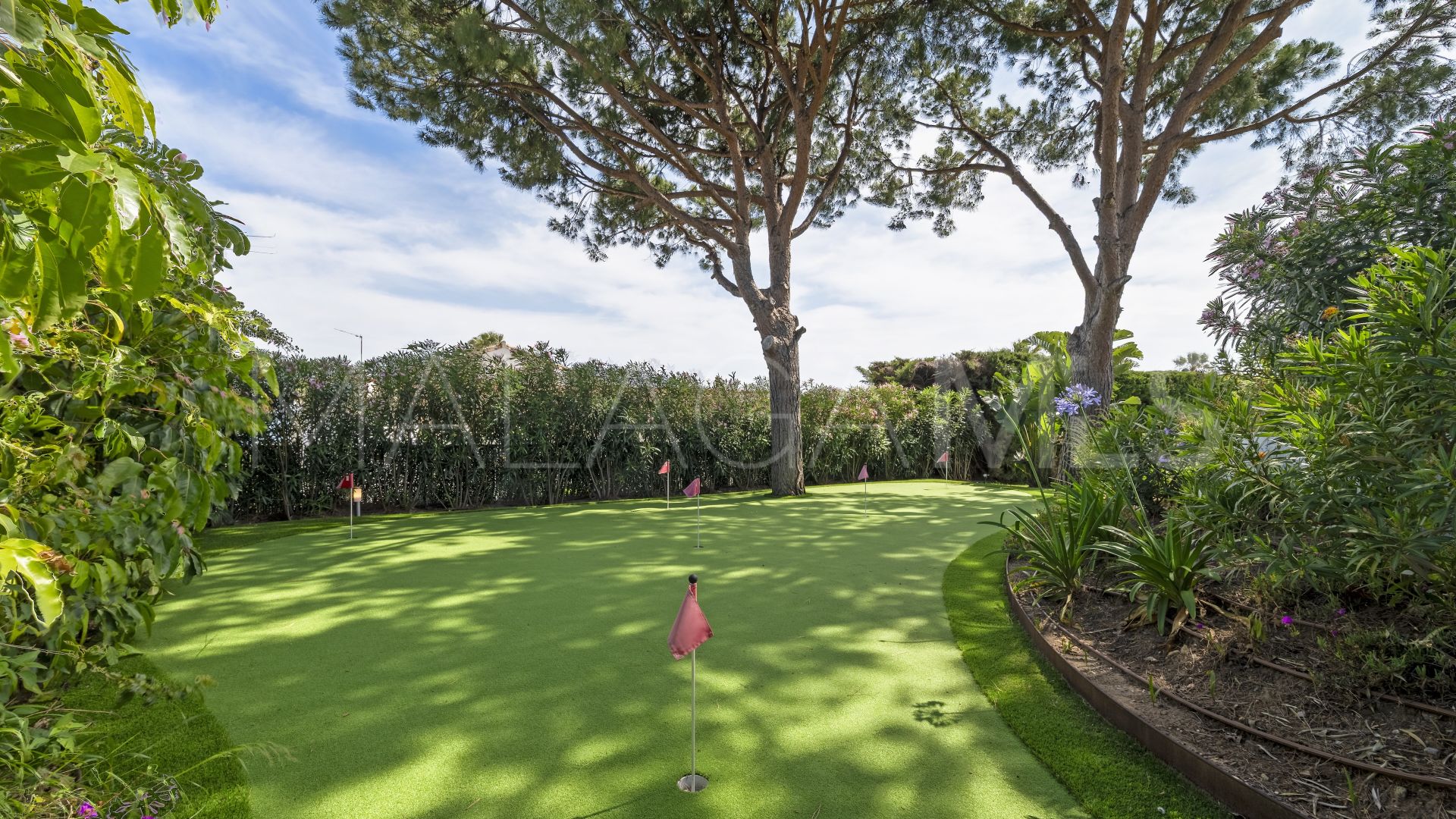 Villa for sale in El Chaparral