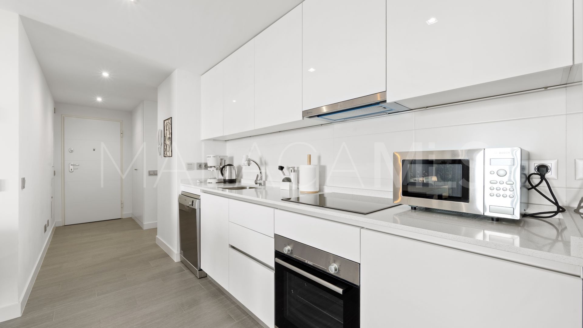Ground floor apartment for sale in Benalmadena Pueblo with 2 bedrooms