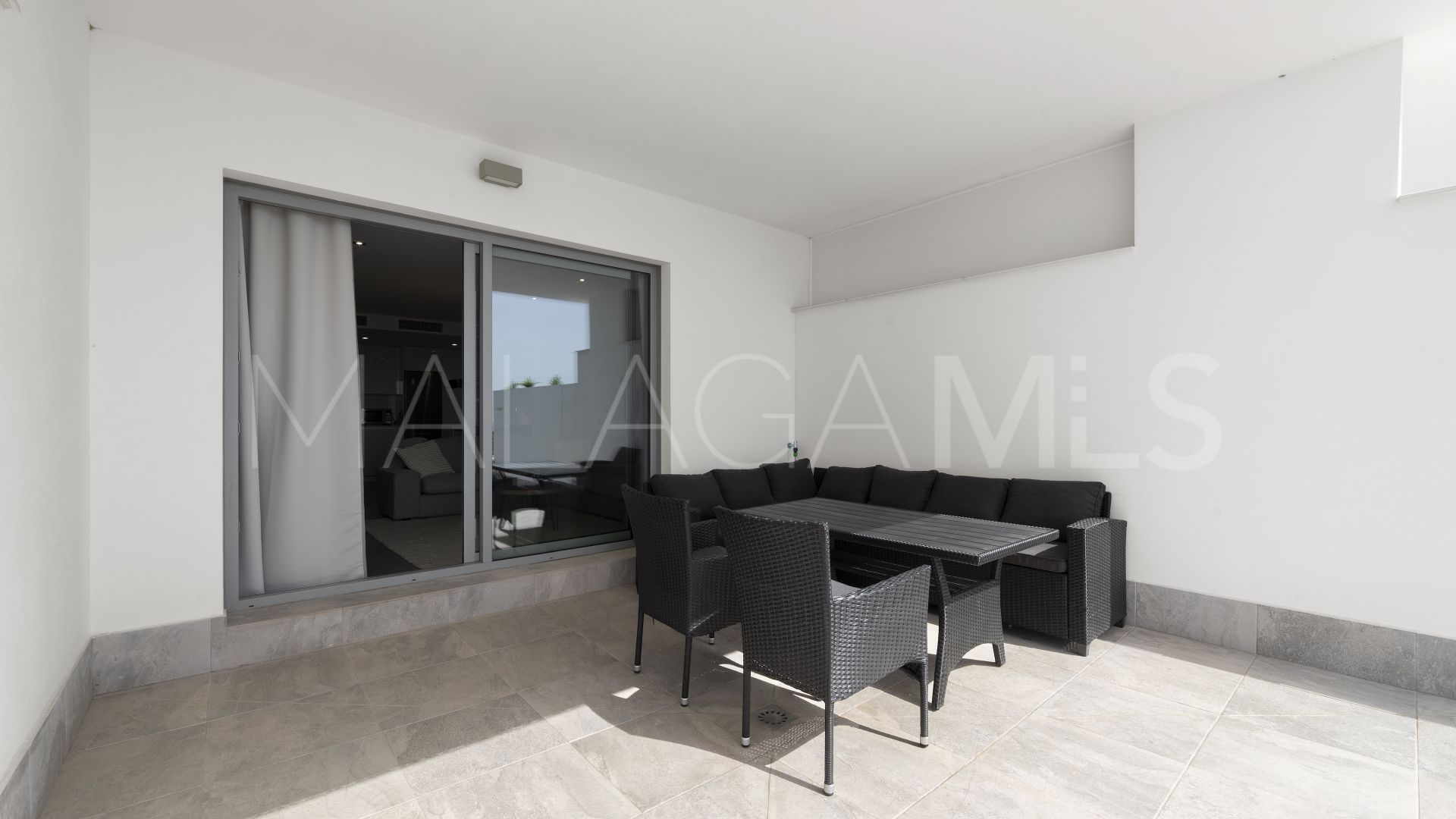 Ground floor apartment for sale in Benalmadena Pueblo with 2 bedrooms
