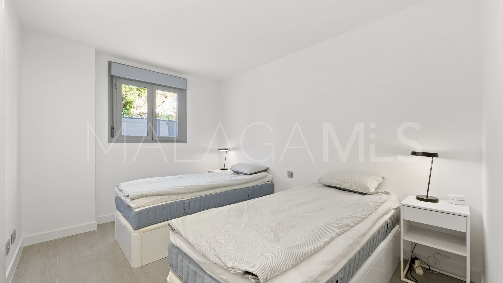Ground floor apartment for sale in Benalmadena Pueblo with 2 bedrooms