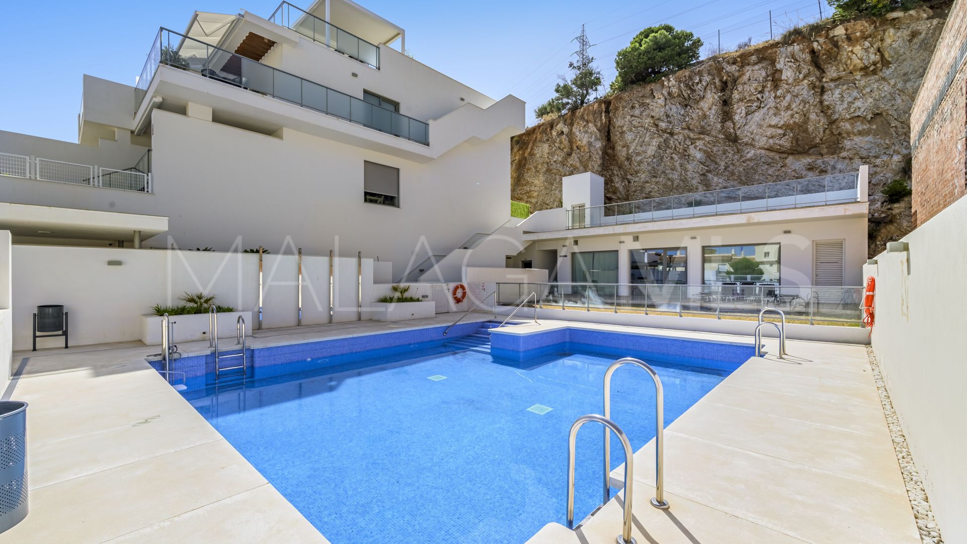 Ground floor apartment for sale in Benalmadena Pueblo with 2 bedrooms