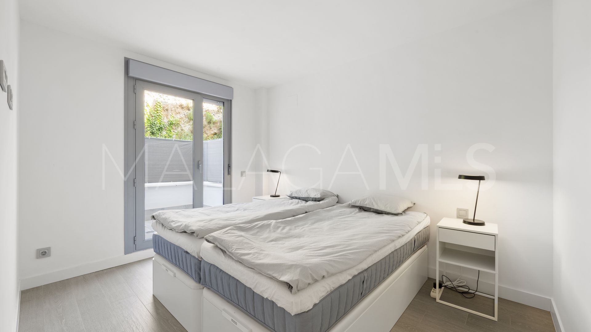 Ground floor apartment for sale in Benalmadena Pueblo with 2 bedrooms