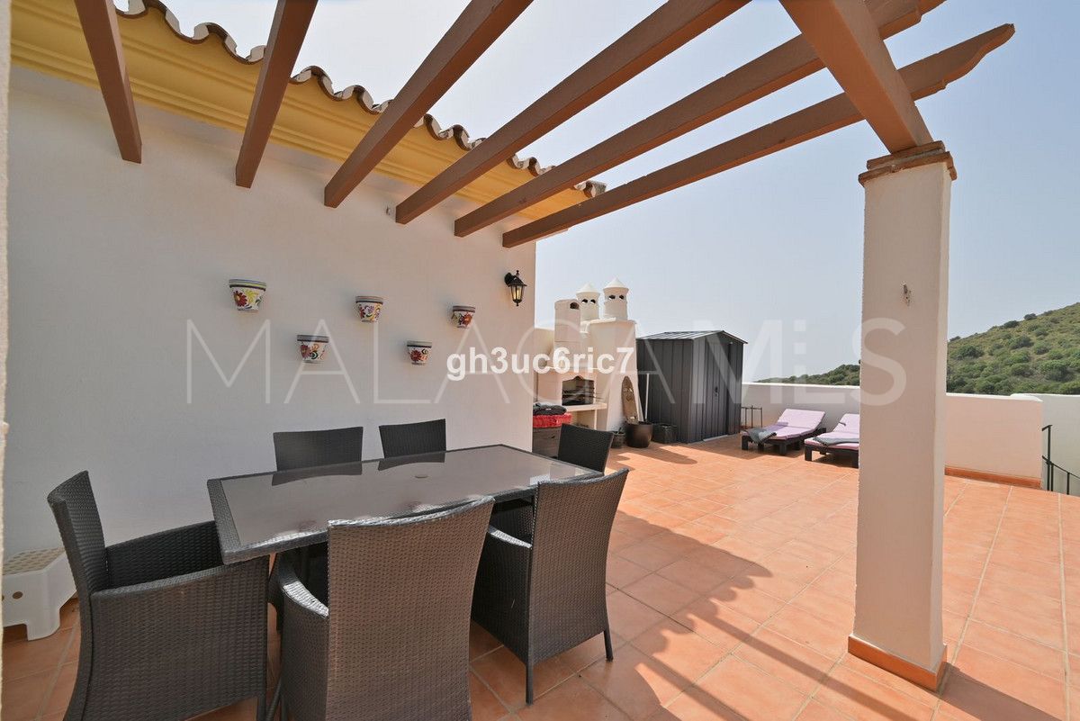 Penthouse for sale in Calahonda