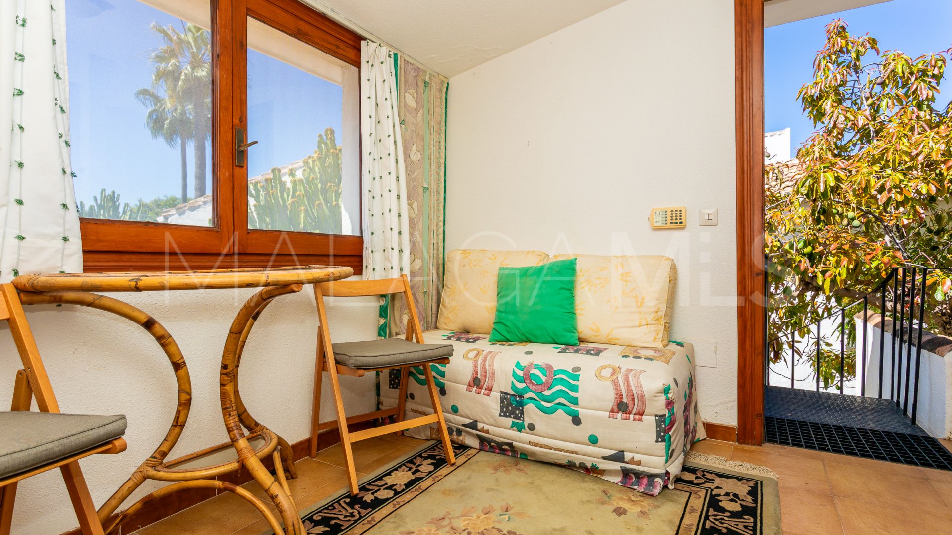 Villa for sale in Calahonda