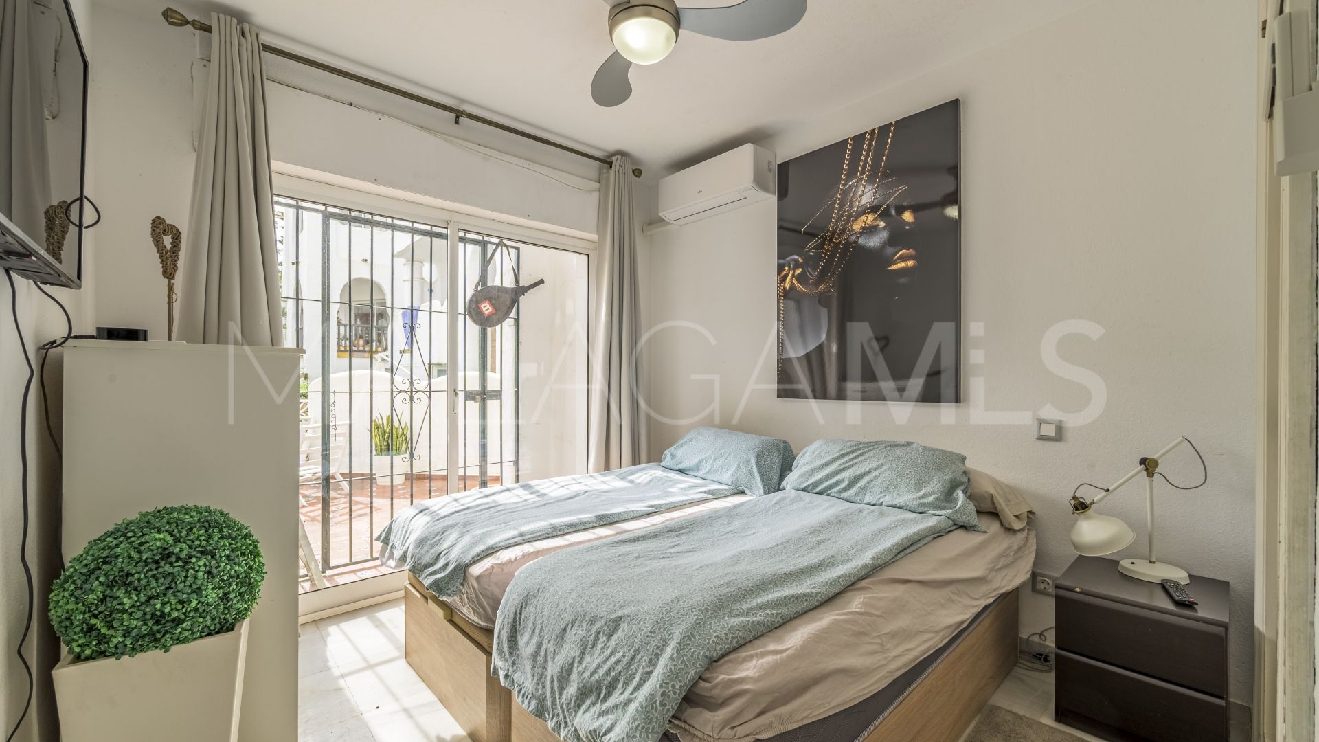 Appartement rez de chaussée for sale in Calahonda