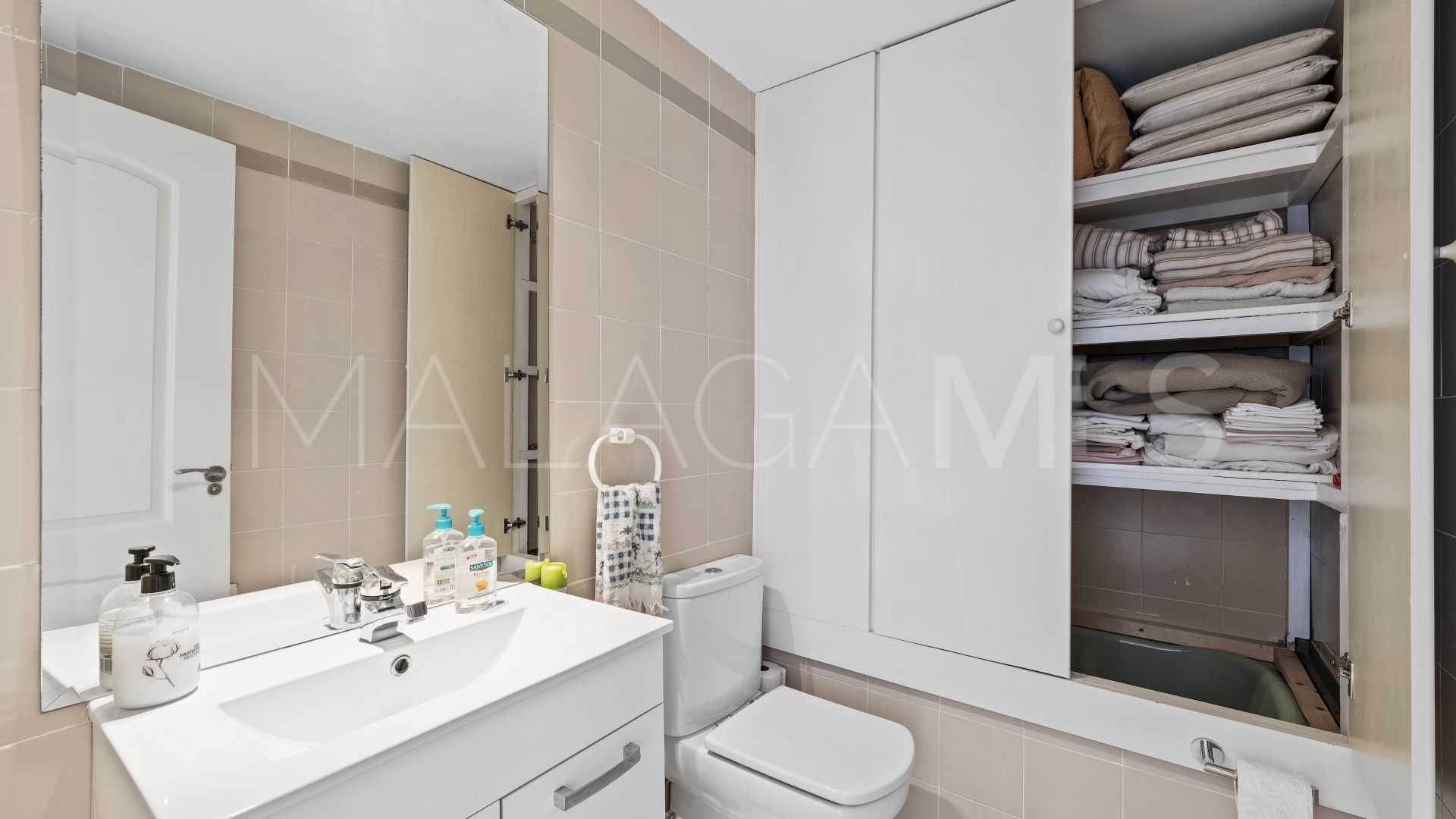Appartement terrasse for sale in Calahonda