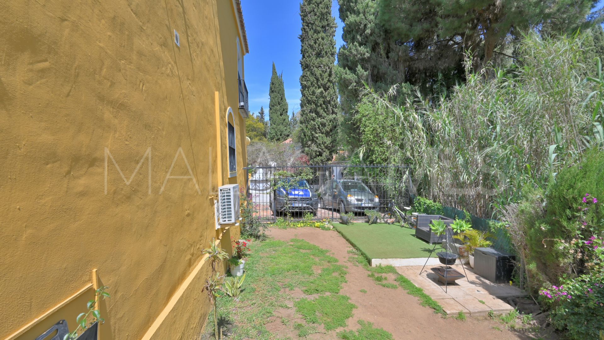 Reihenhaus for sale in Calahonda