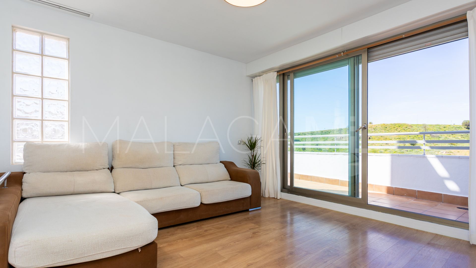 Triplex for sale in Cala de Mijas