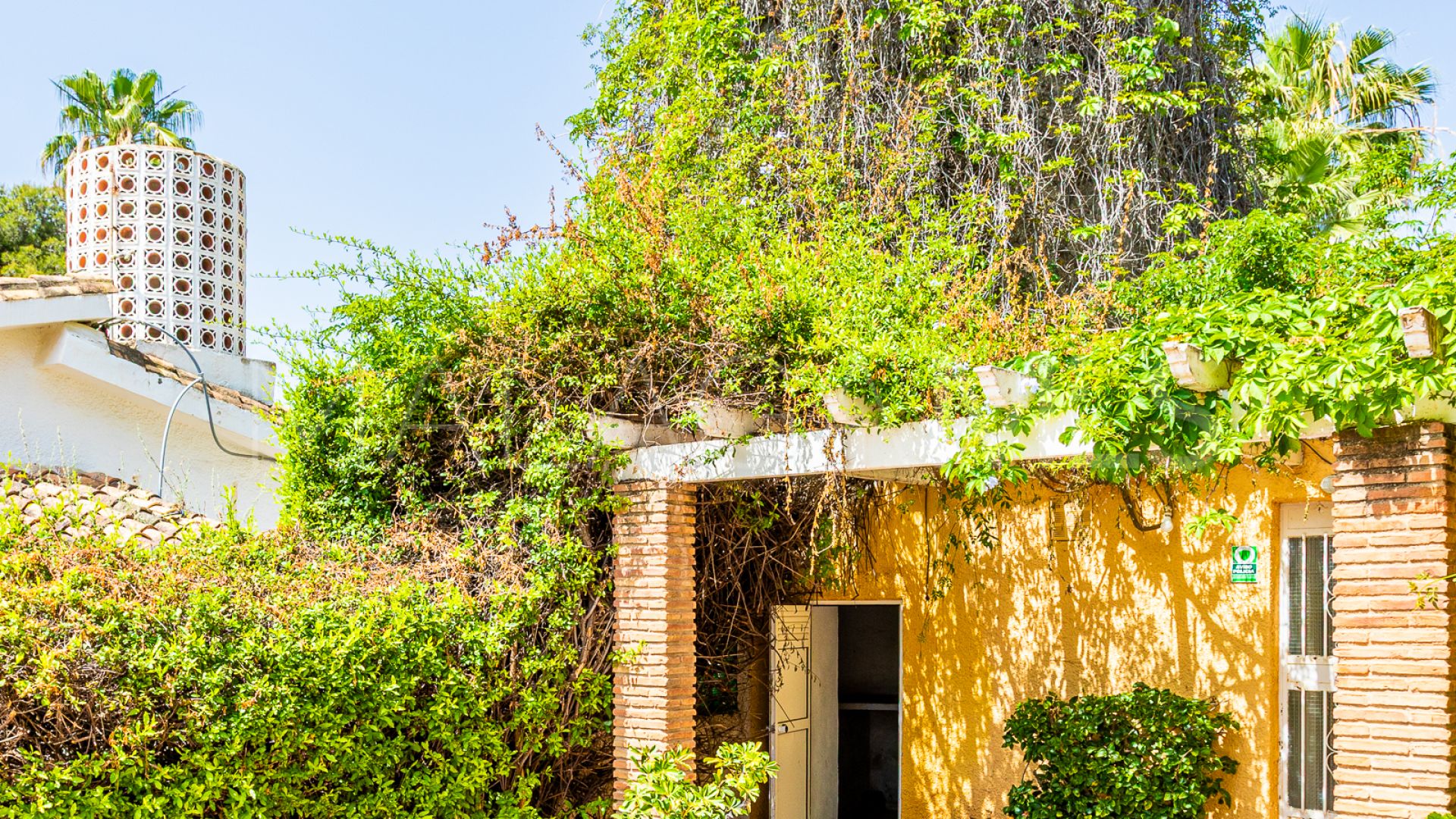 Villa for sale in Benalmadena Costa