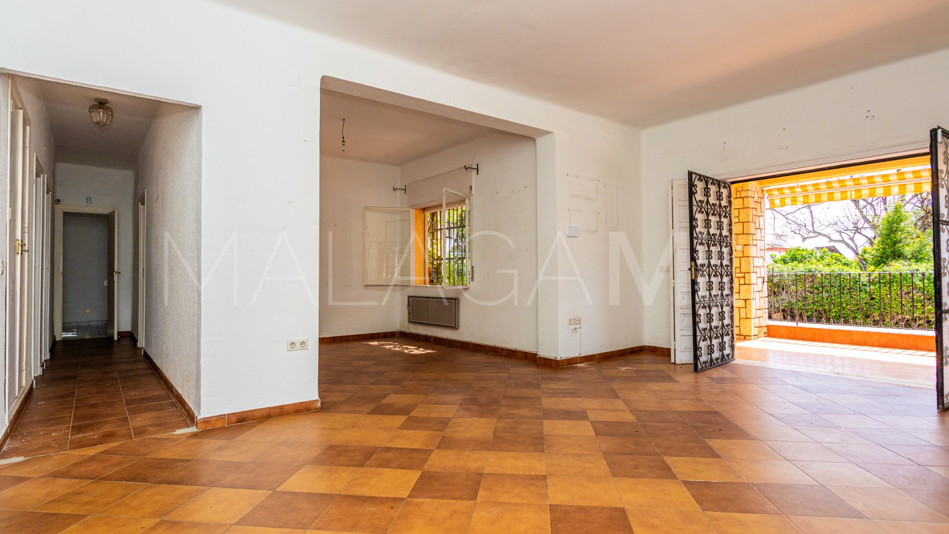 Villa for sale in Benalmadena Costa