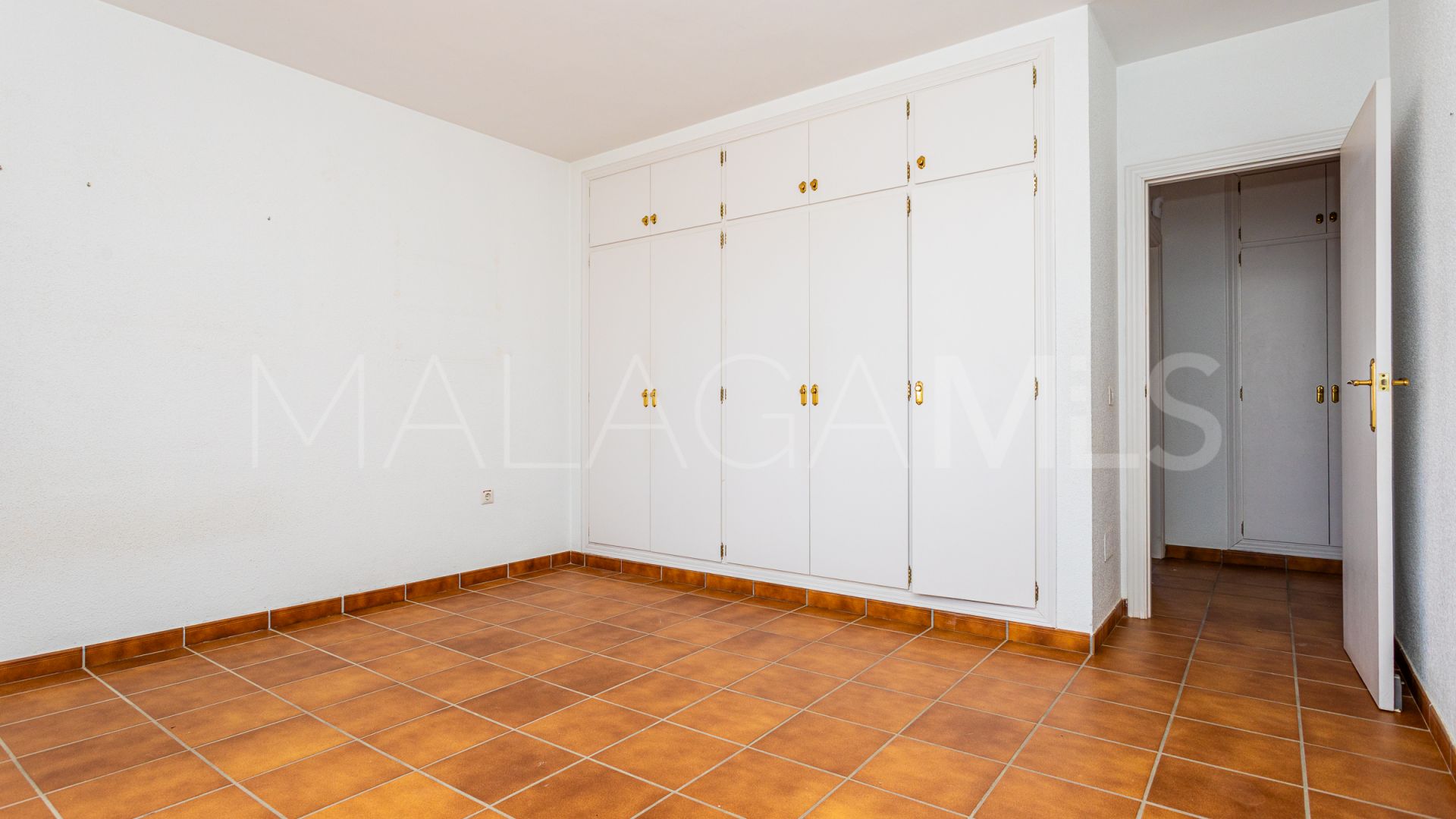 Villa for sale in Benalmadena Costa