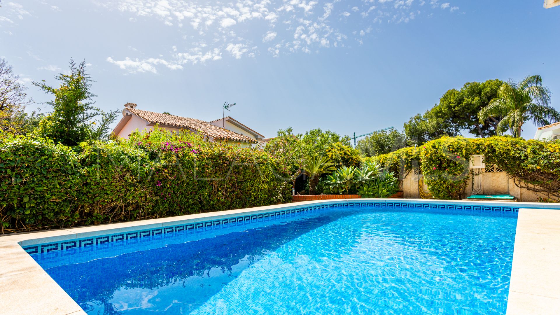 Villa for sale in Benalmadena Costa