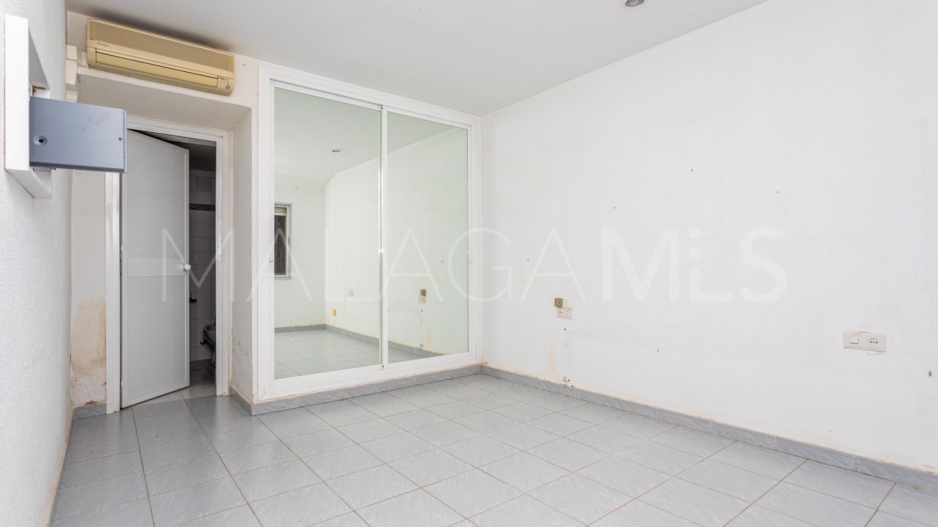 Villa for sale in Benalmadena Costa
