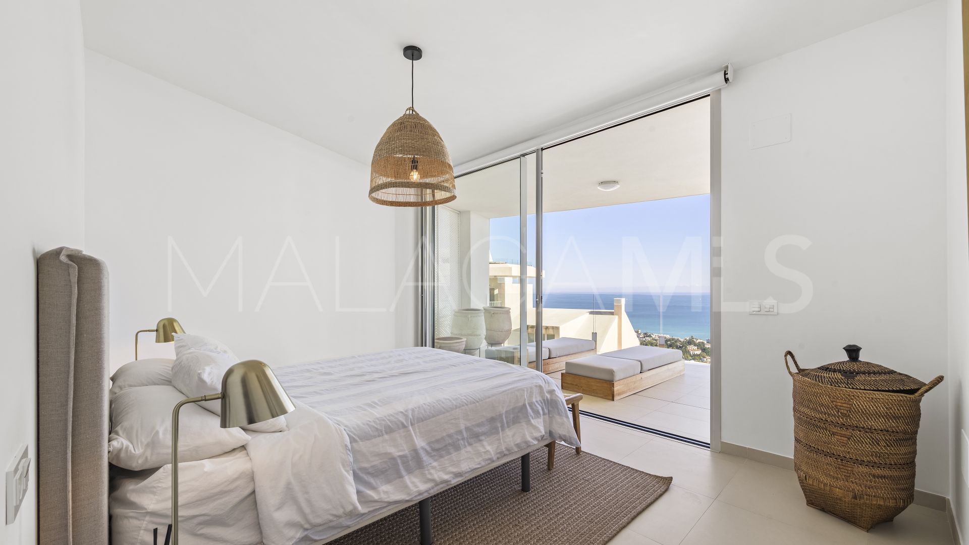 For sale Benalmadena Pueblo apartment with 3 bedrooms