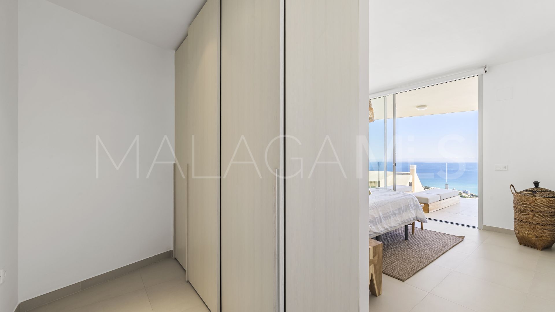 For sale Benalmadena Pueblo apartment with 3 bedrooms