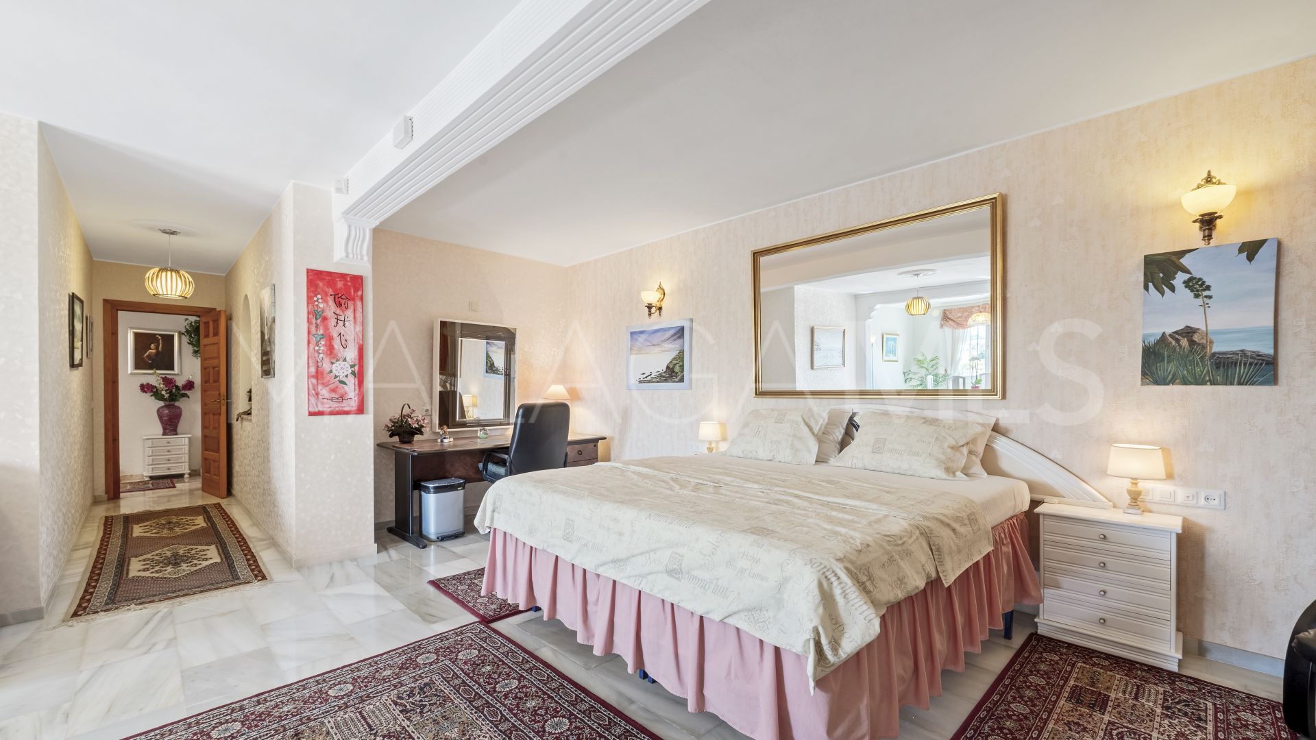 4 bedrooms villa in Las Farolas for sale