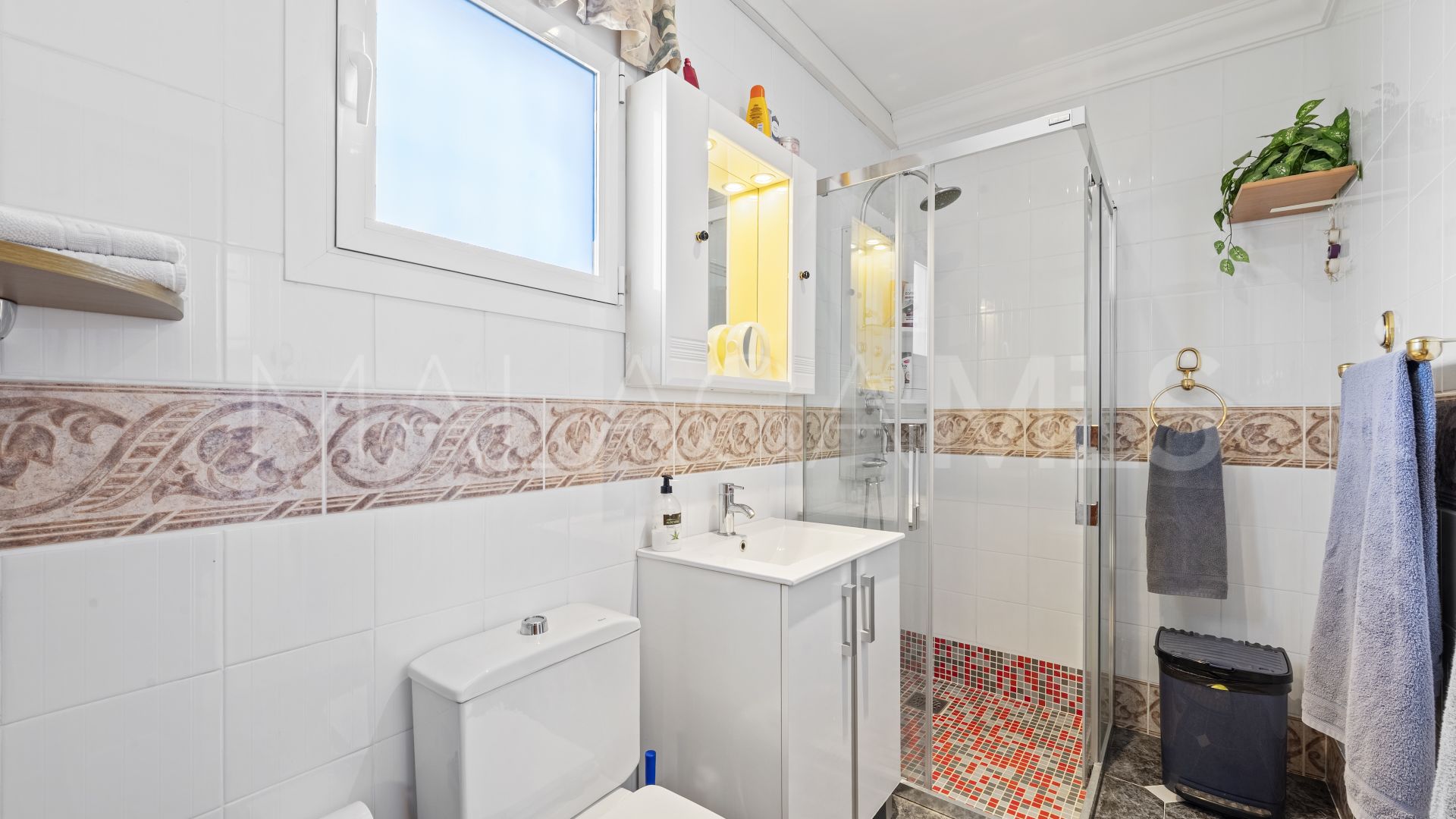 4 bedrooms villa in Las Farolas for sale