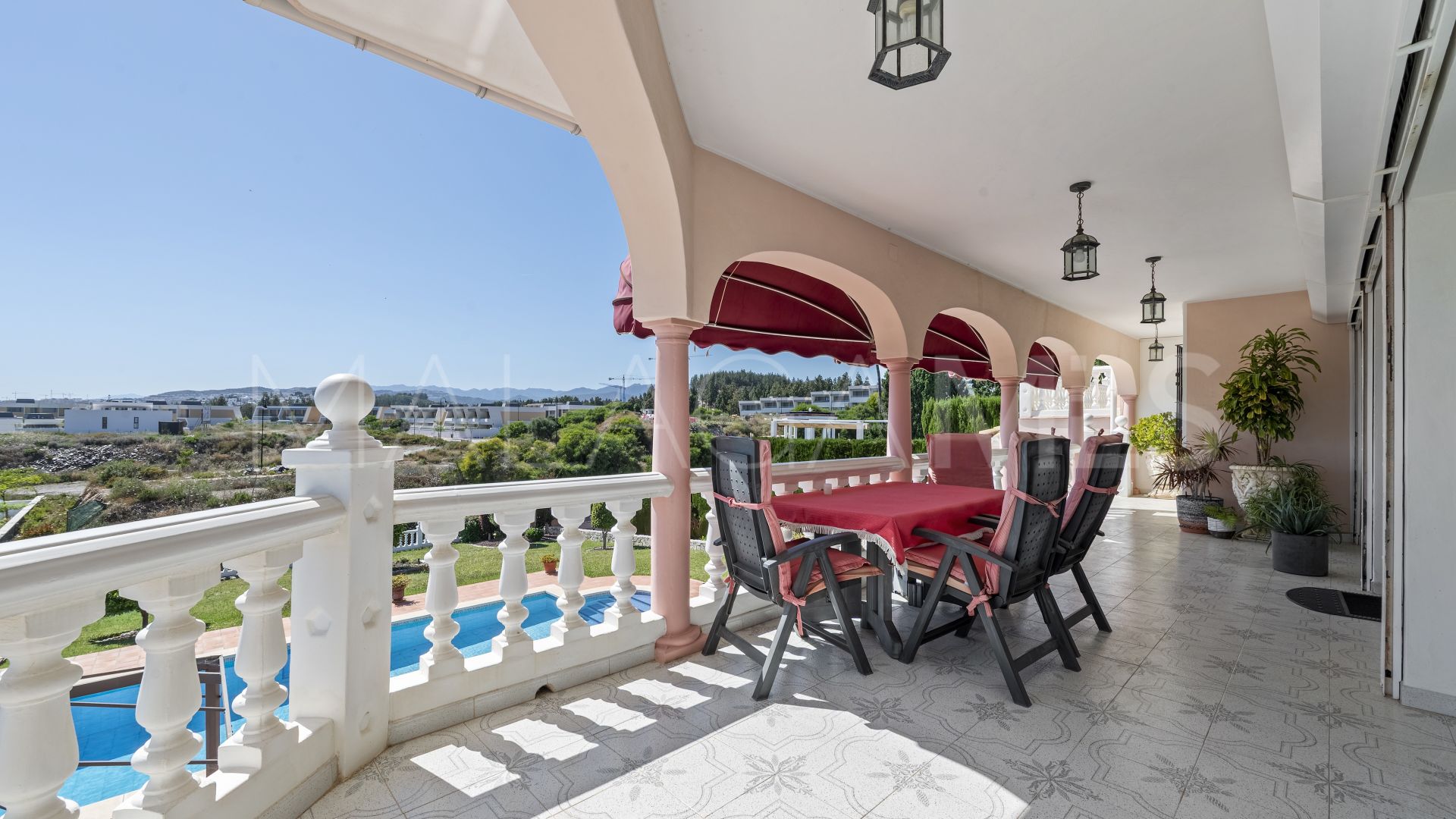 4 bedrooms villa in Las Farolas for sale