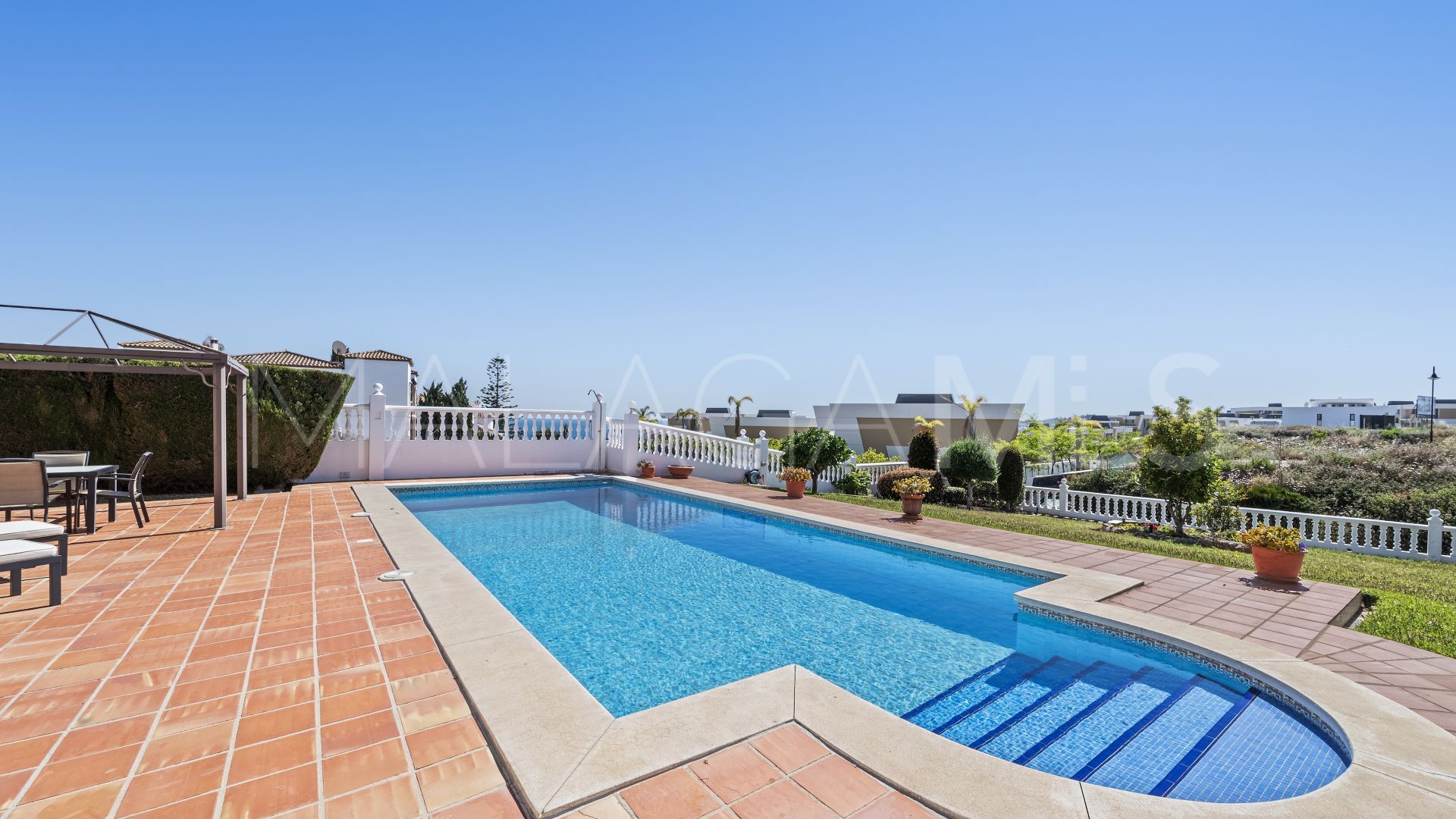 4 bedrooms villa in Las Farolas for sale