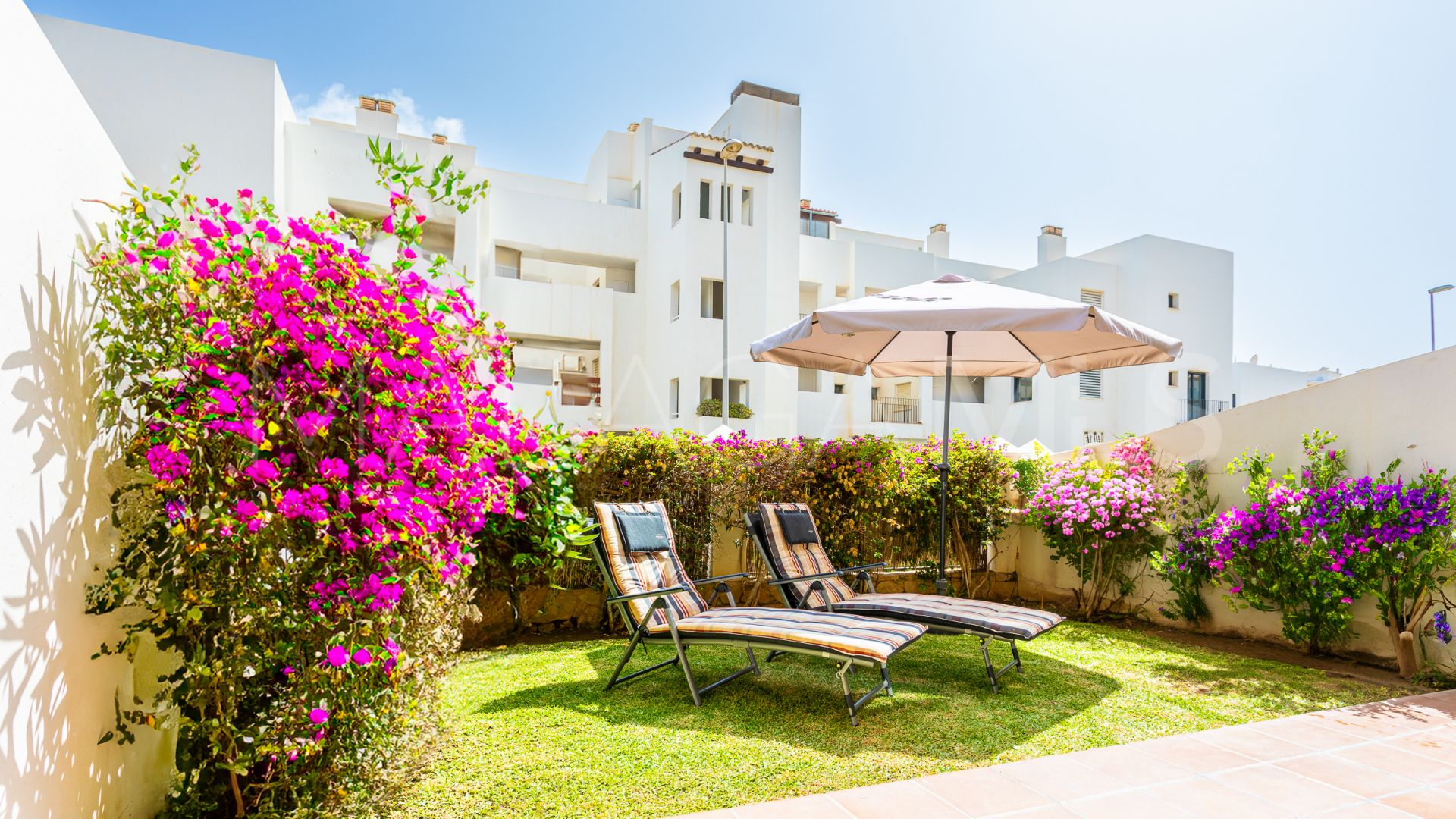 Bottenvåningslägenhet for sale in Cala de Mijas