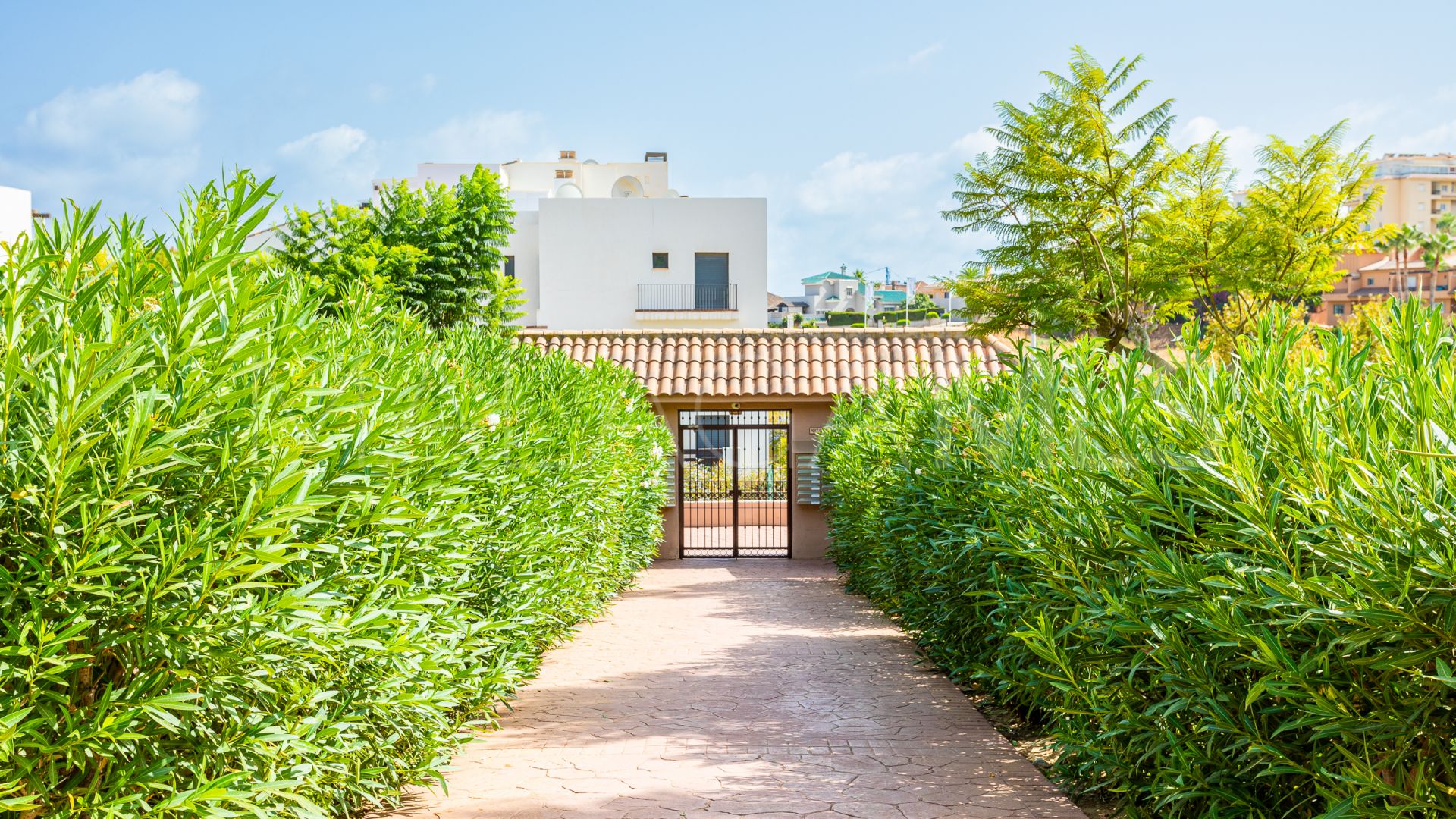 Bottenvåningslägenhet for sale in Cala de Mijas