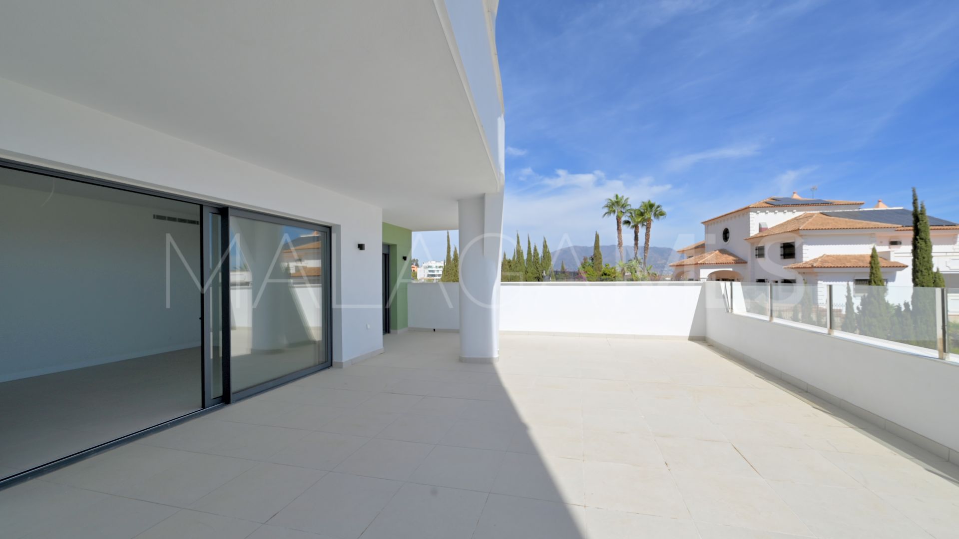 Se vende apartamento de 3 bedrooms in Calanova Golf